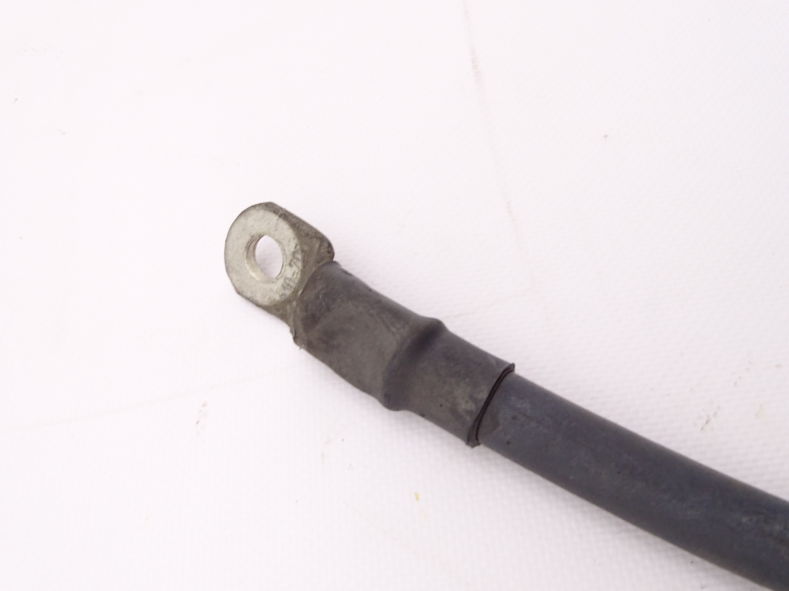 DAF XF 105 EURO 5 PRZEWOD AKUMULATORA 1671332 Part manufacturer DAF OE