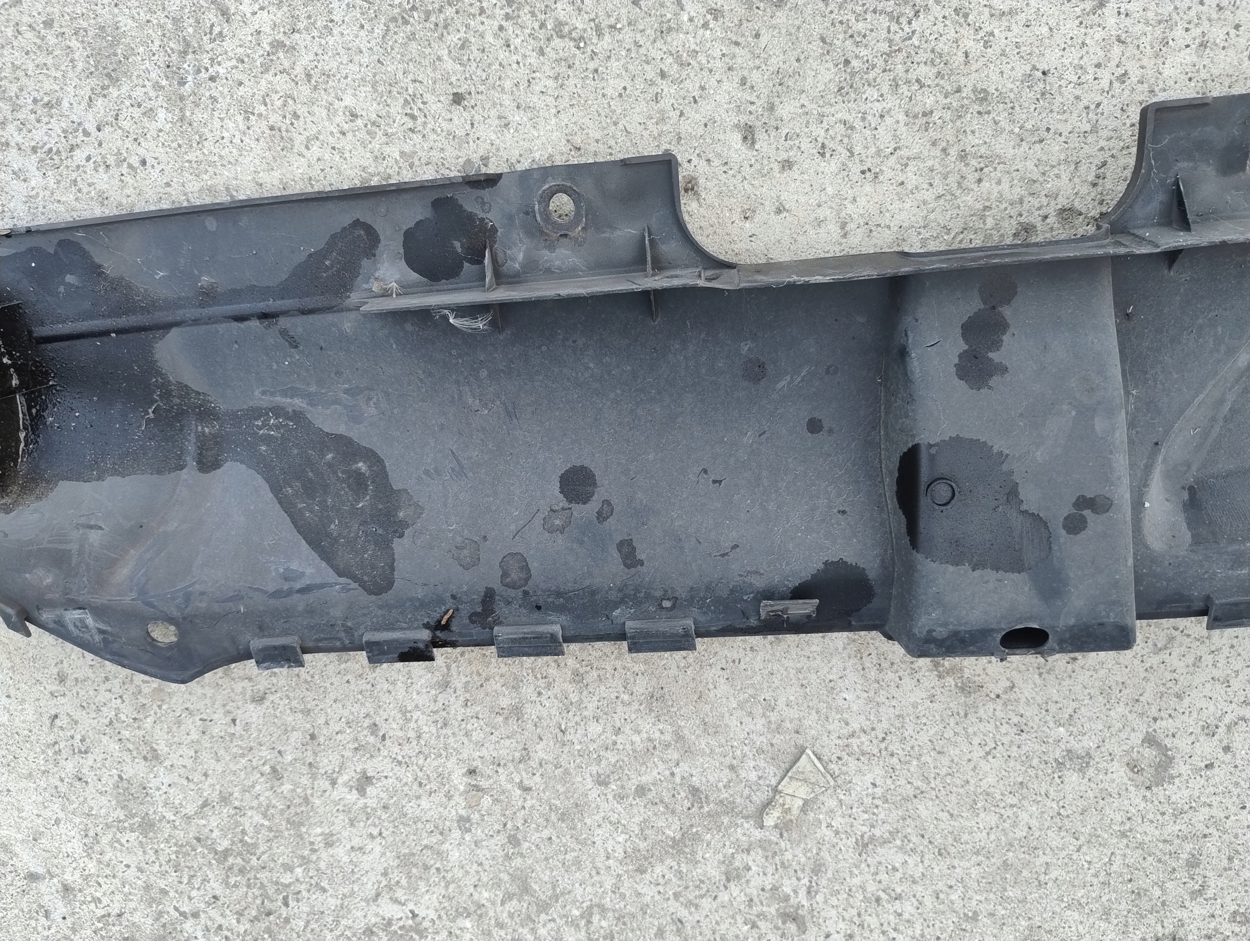 kryt obal stěny předního předek Horn AUDI A4 B8 8K0807081