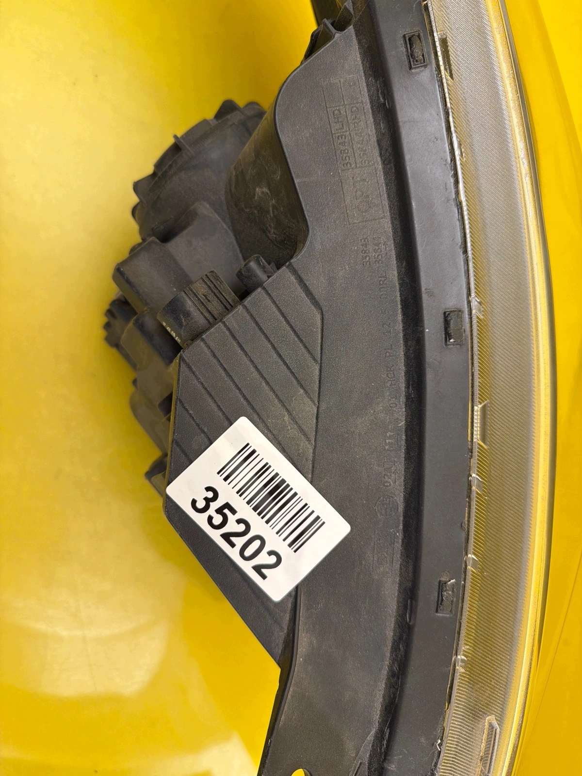 light left front Kia Picanto III 3 Lift 2020-2023 92101G6400