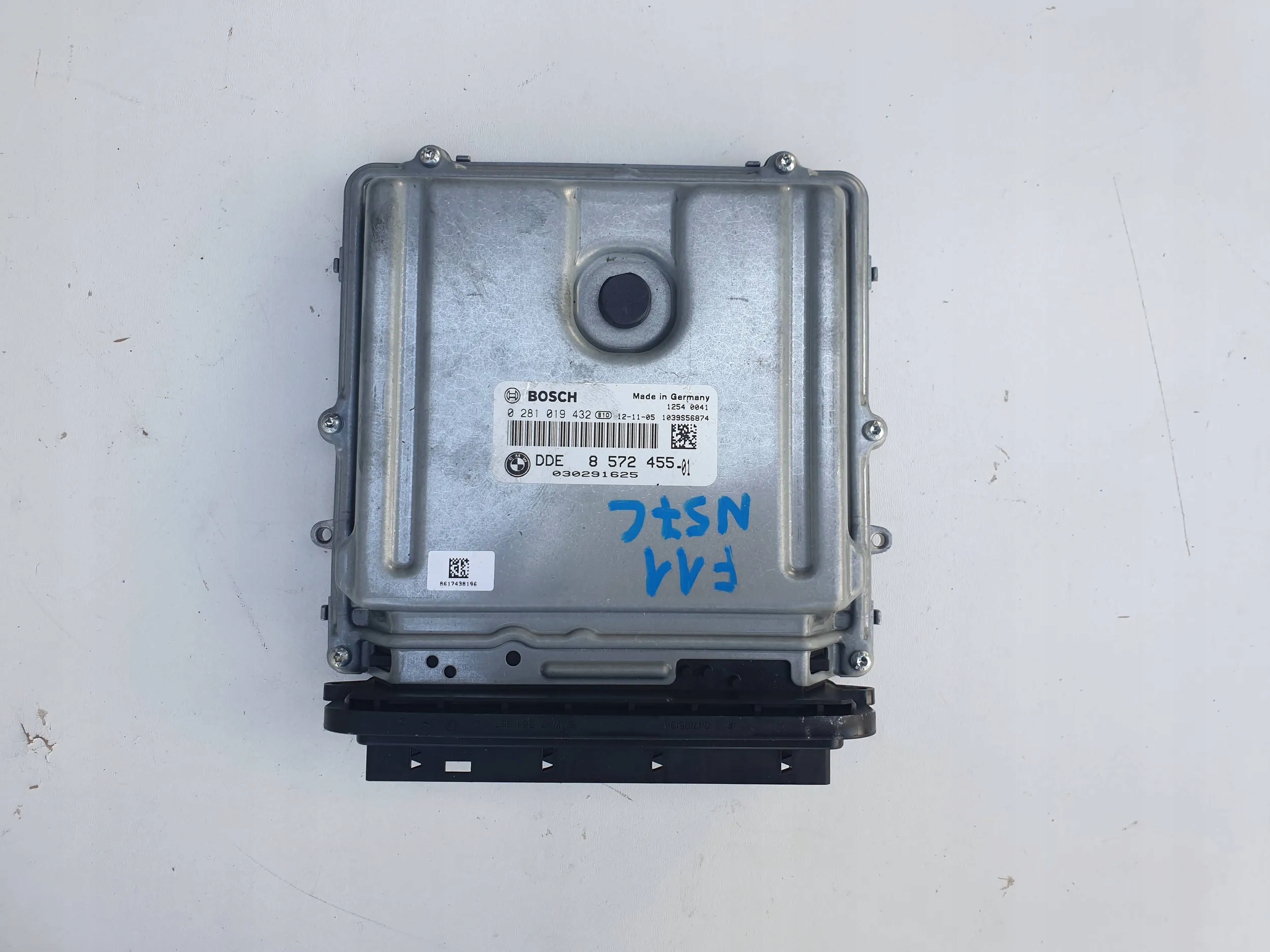 BMW F10 F11 550D KOMPUTER STEROWNIK SILNIKA 8572455