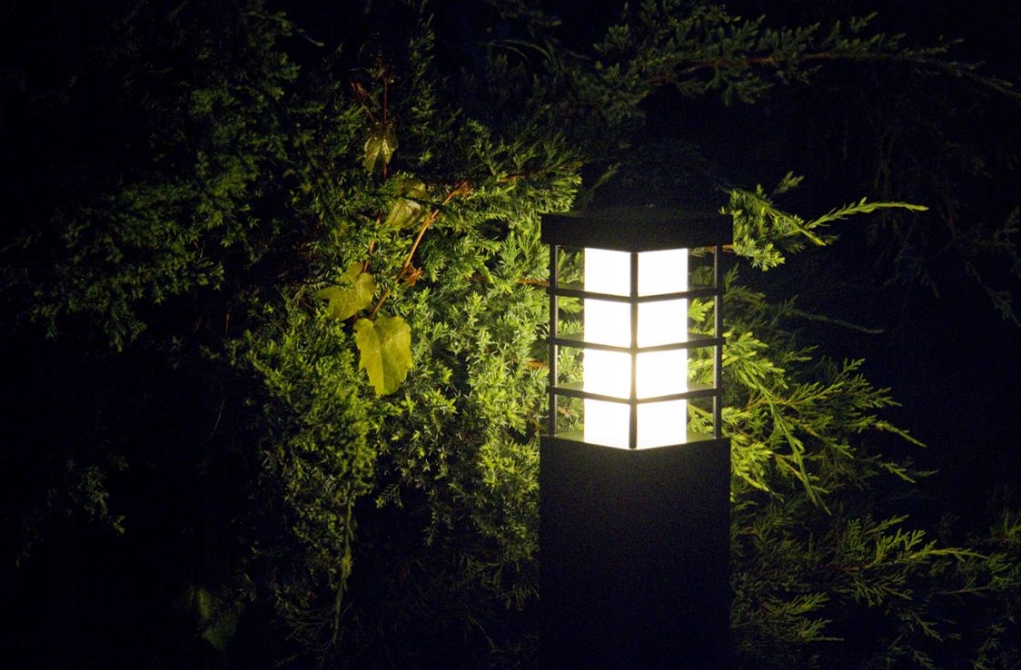 Lampa elewacyjna KINKIET ogrodowy RADO II Popiel - elegancka i trwała Marka Su-ma