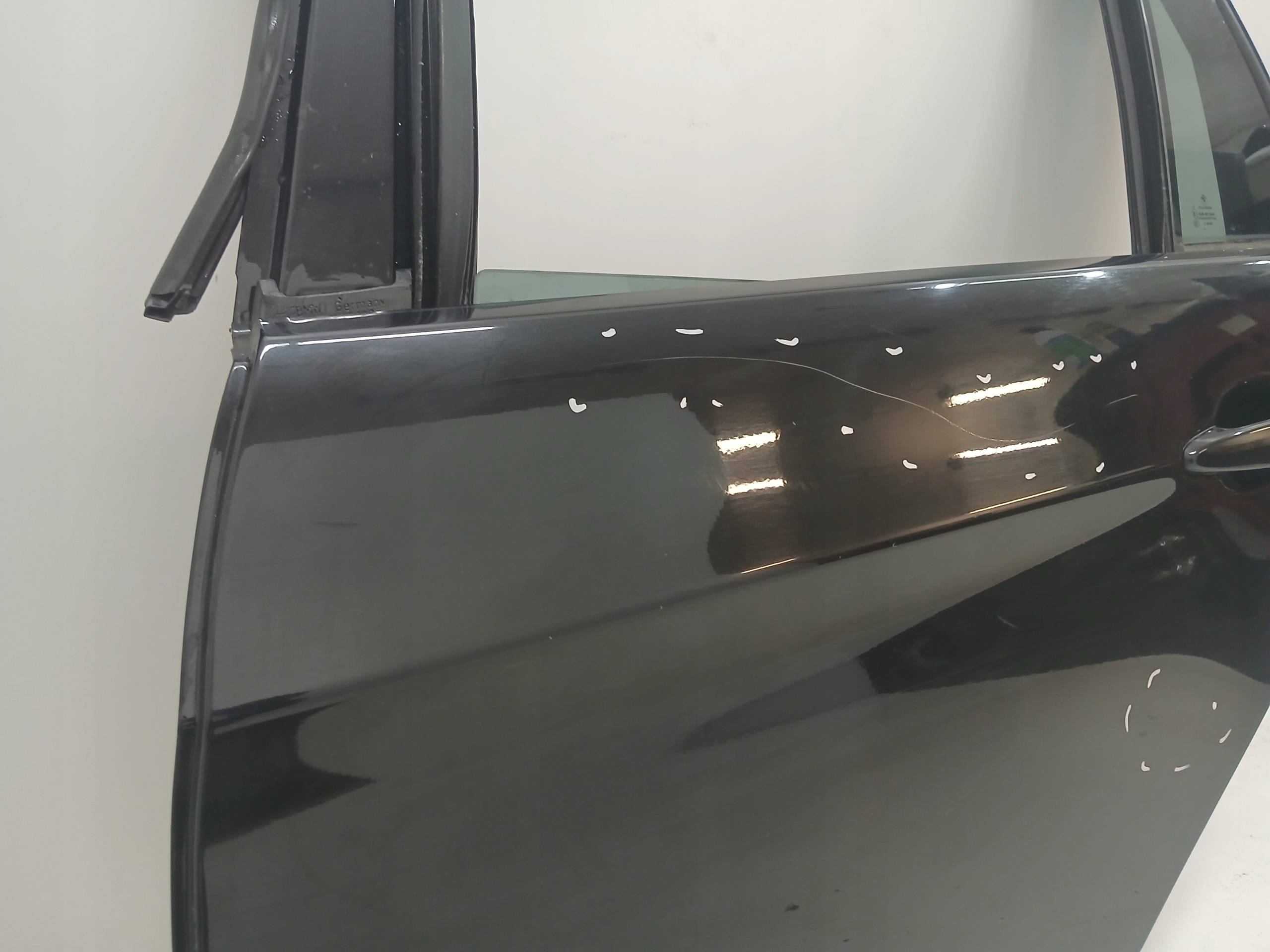 door left rear. BMW E91 BLACK SAPPHIRE 475