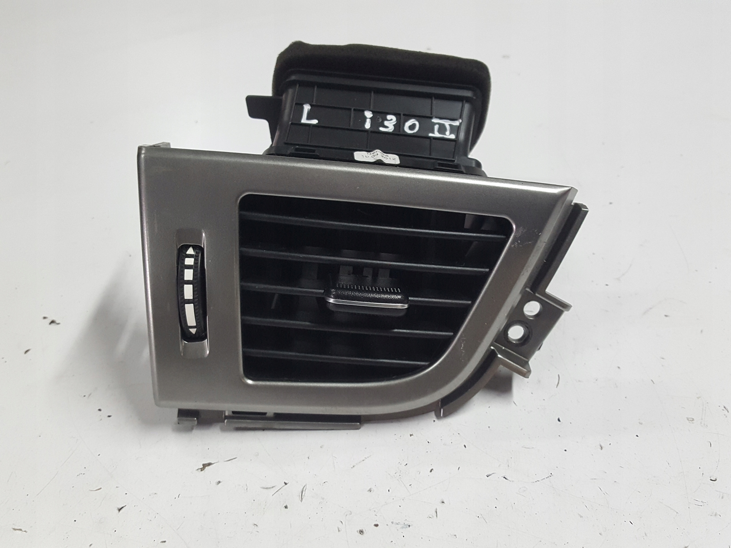 HYUNDAI i30 II 12-16r KRATKA NAWIEWU LEWA