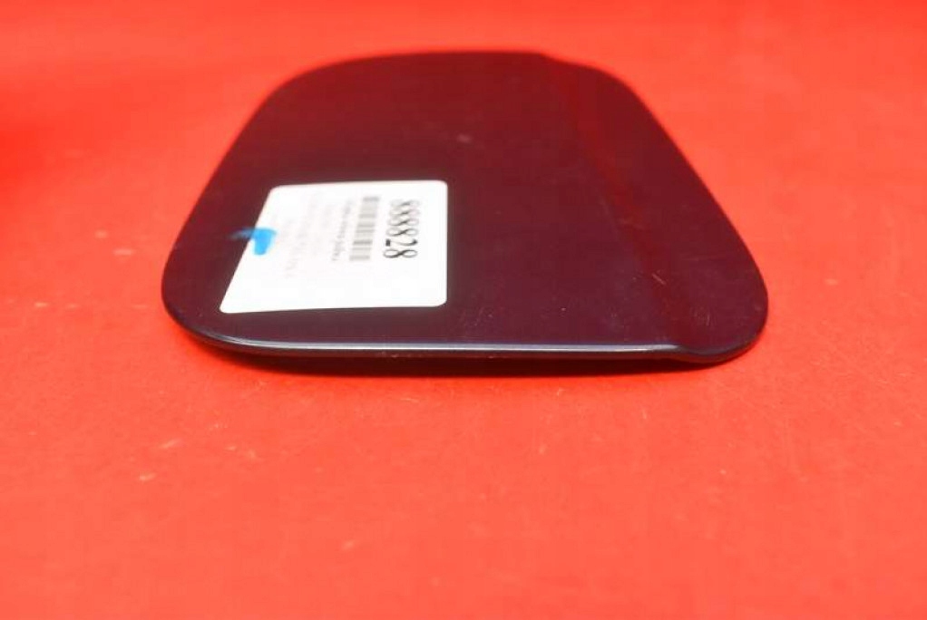 Volet trappe carburant Carburant SZARONIEBIESKA BMW E65 01-05
