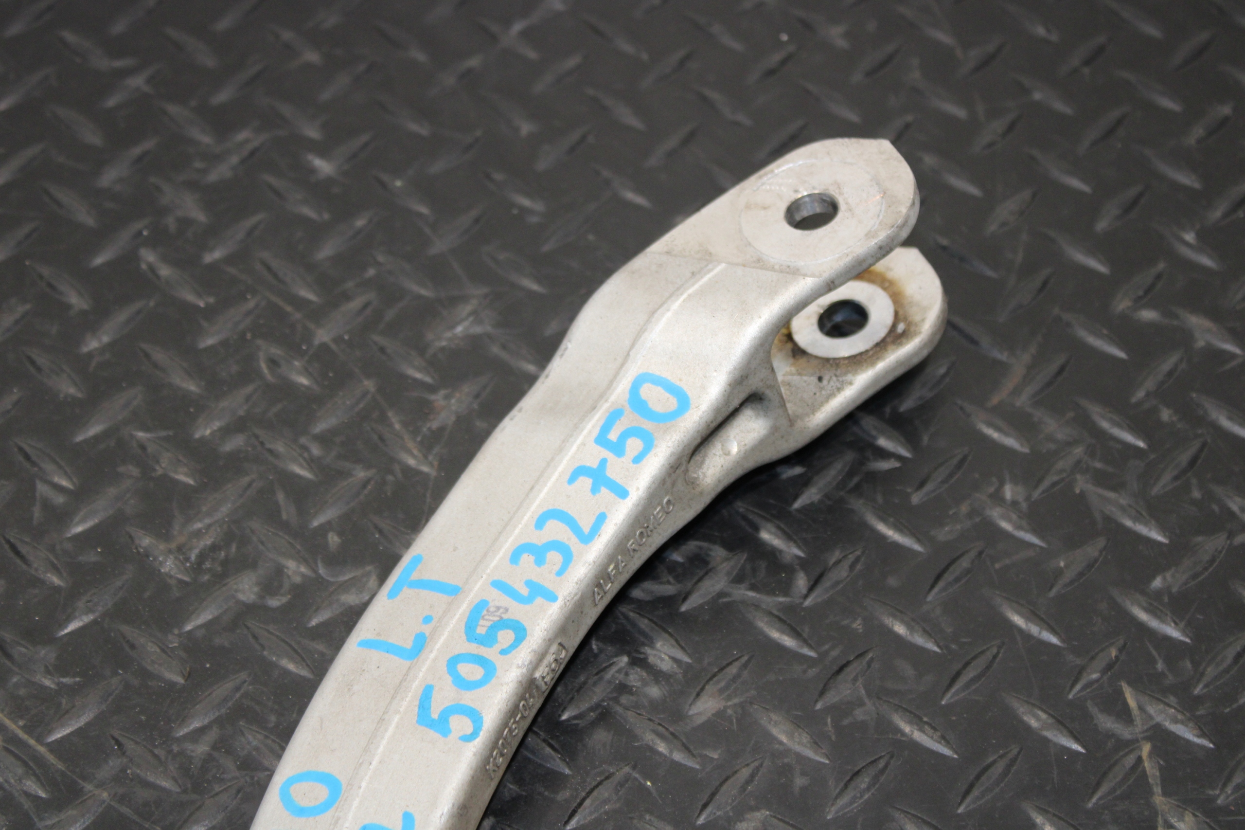 Querlenker links heck ALFA ROMEO STELVIO Q4 505432750