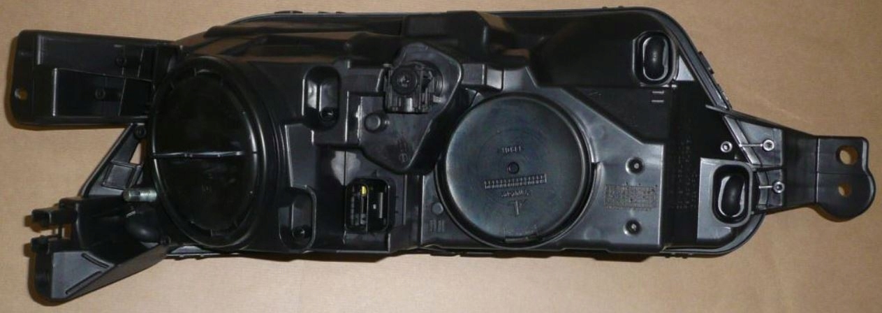 NOWY OE REFLEKTOR CITROEN C4 PICASSO II PRAWY 9675974880 Typ samochodu Samochody osobowe