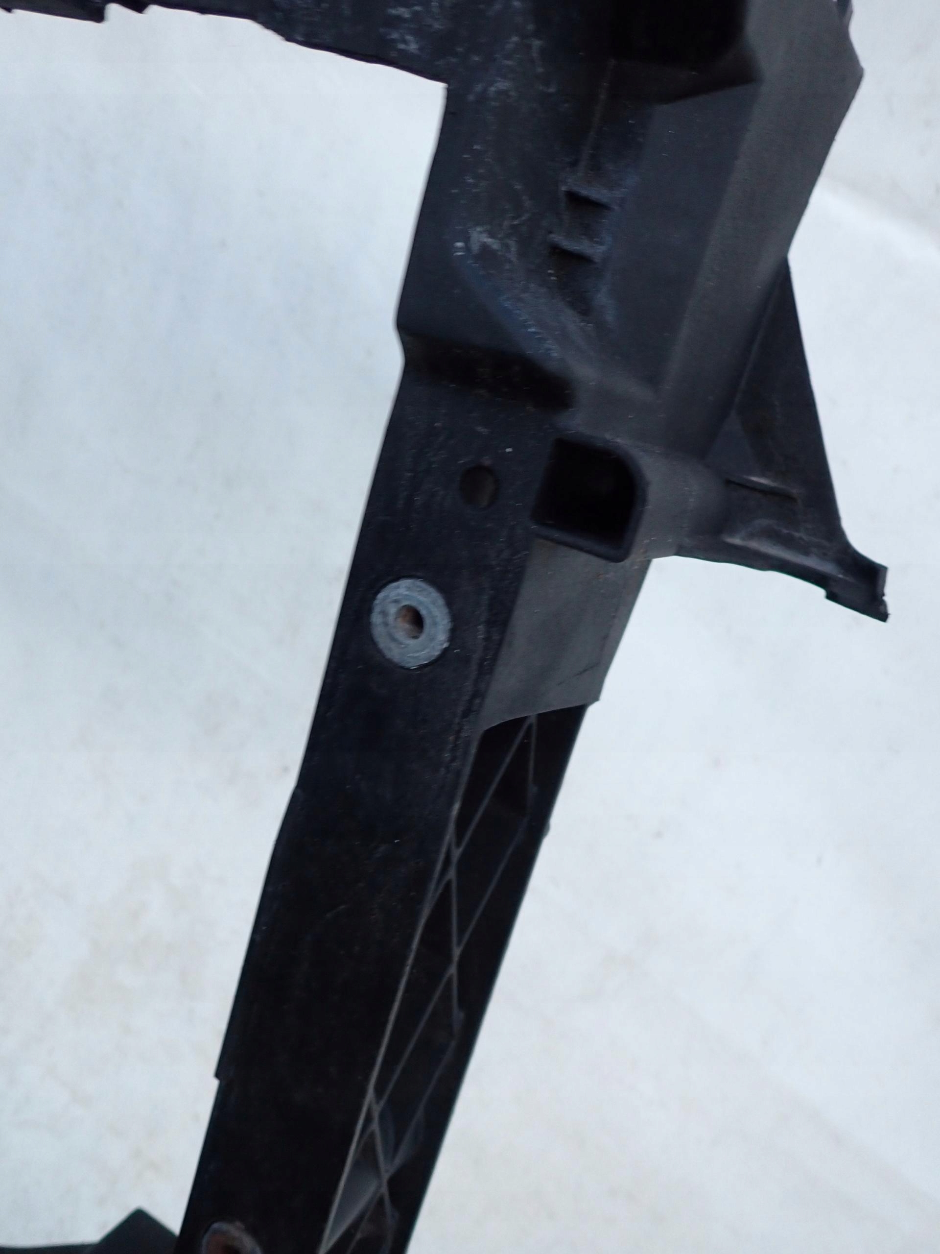 FORD FIESTA MK7 VII 08- support panel for radiators pillar