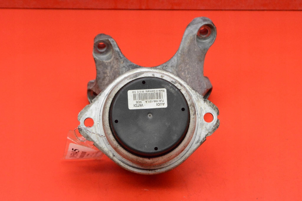 holder engine mount left 7L8199307H AUDI Q7 4L 3.0 TFSI 272 KM 08-15