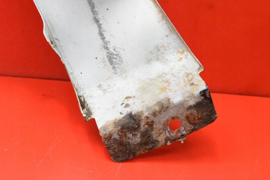 fender right front front BIALY DACIA DOKKER 1 and 12-17