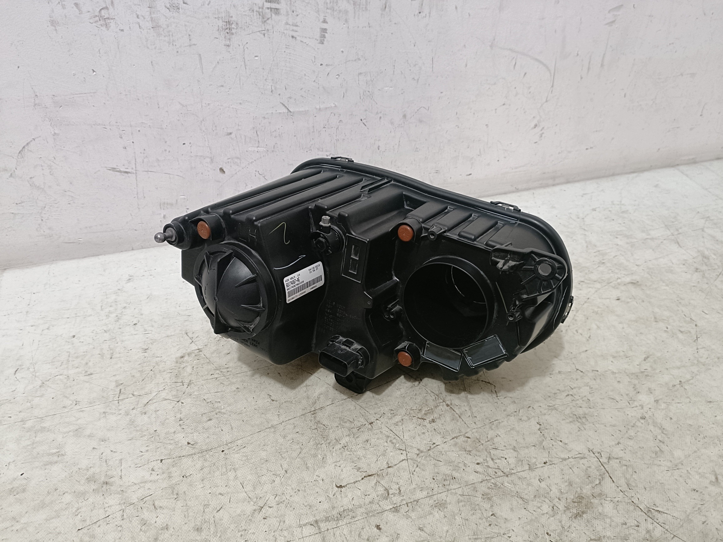 DODGE CHALLENGER 2019 REFLEKTOR licht KSENON vorne links 68174067AE