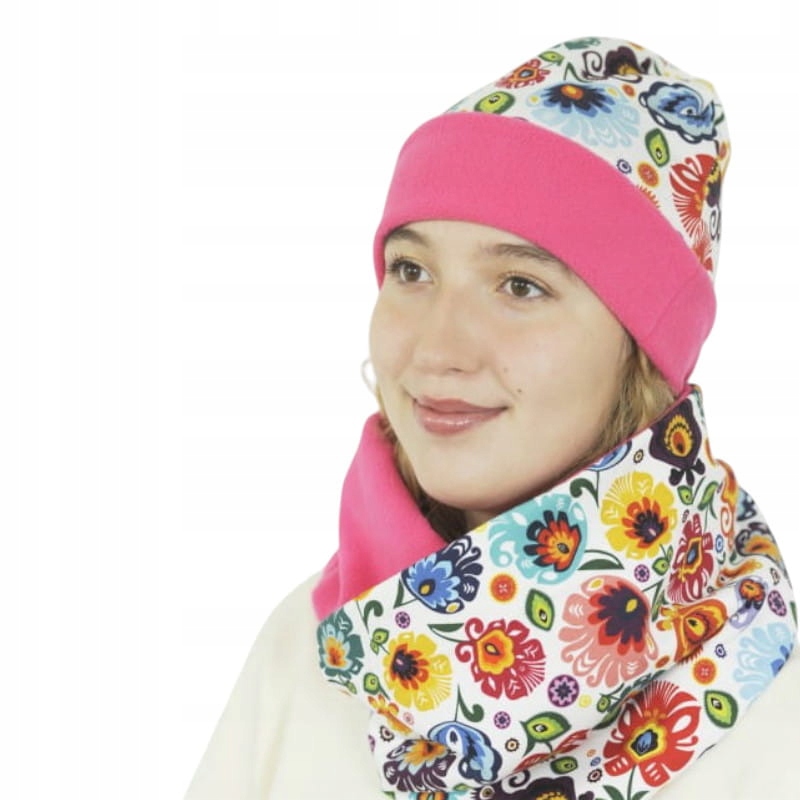 Růžová folková sada čepice a nákrčník Łowicz