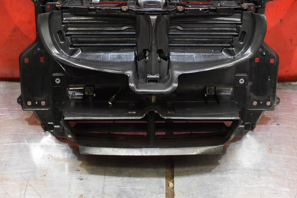 support panel for radiators pillar lock BMW E81 E87 1.6i 122 KM LIFT 07-12
