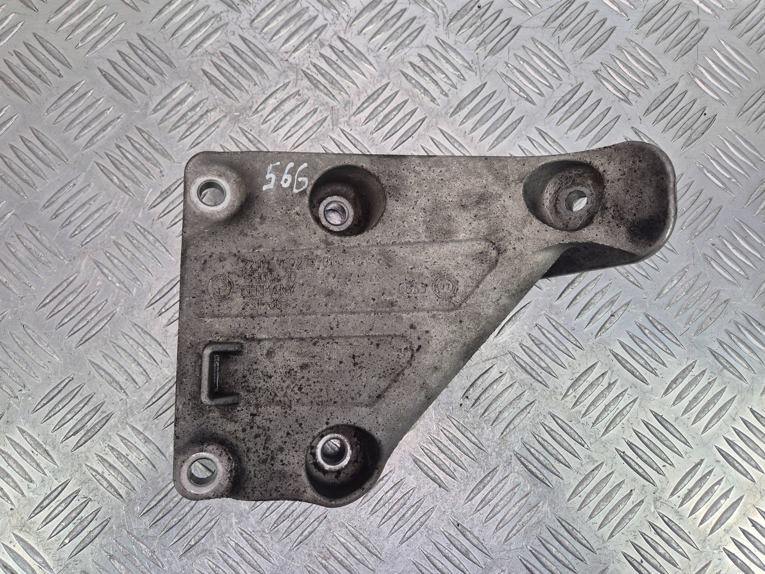 BMW 3 E90 335xi Support Support plaque Moteur 6769279 N54B30A