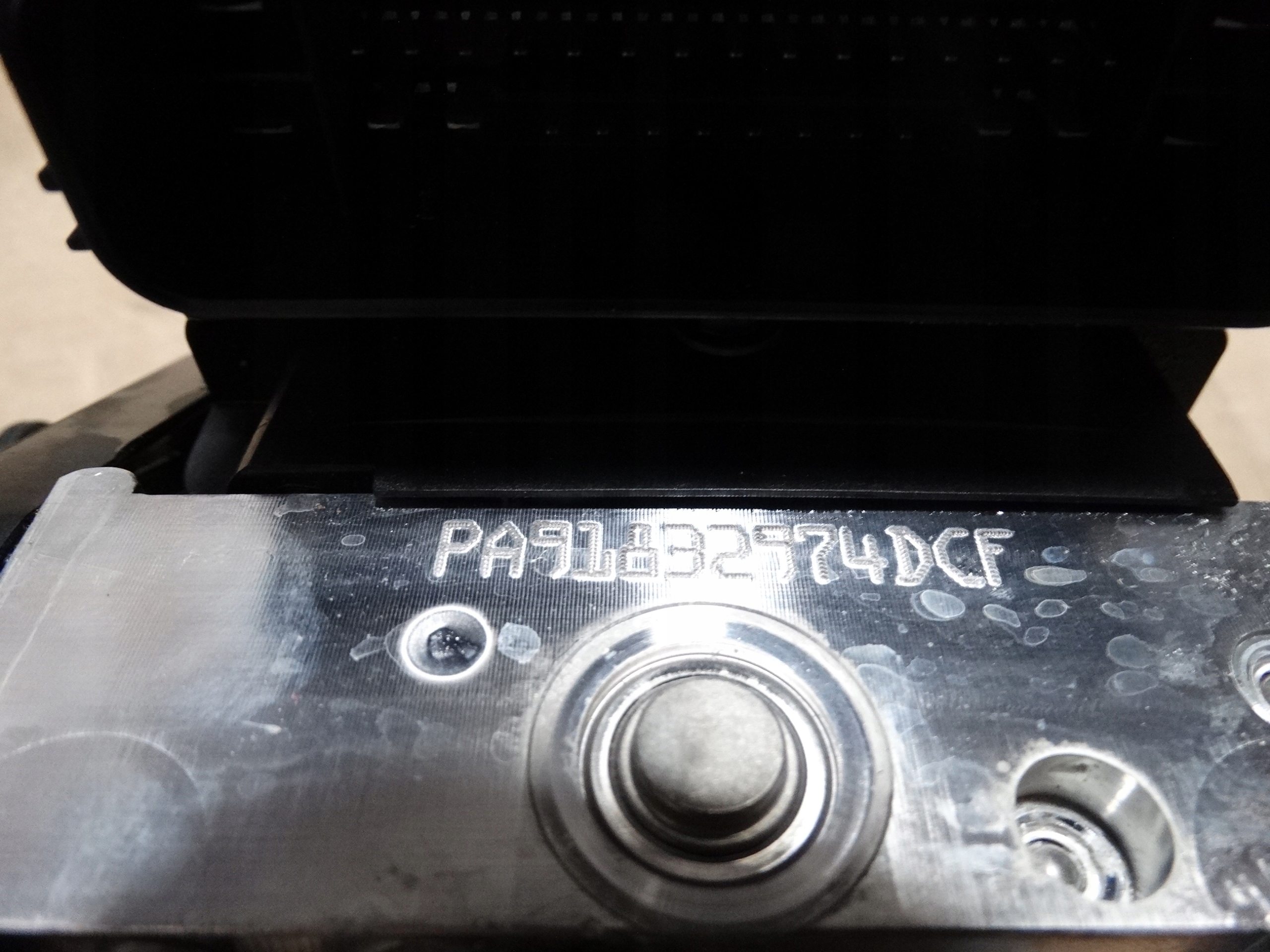 IDEALNY KPL.control unit pump ABS MERCEDES W205 1 9