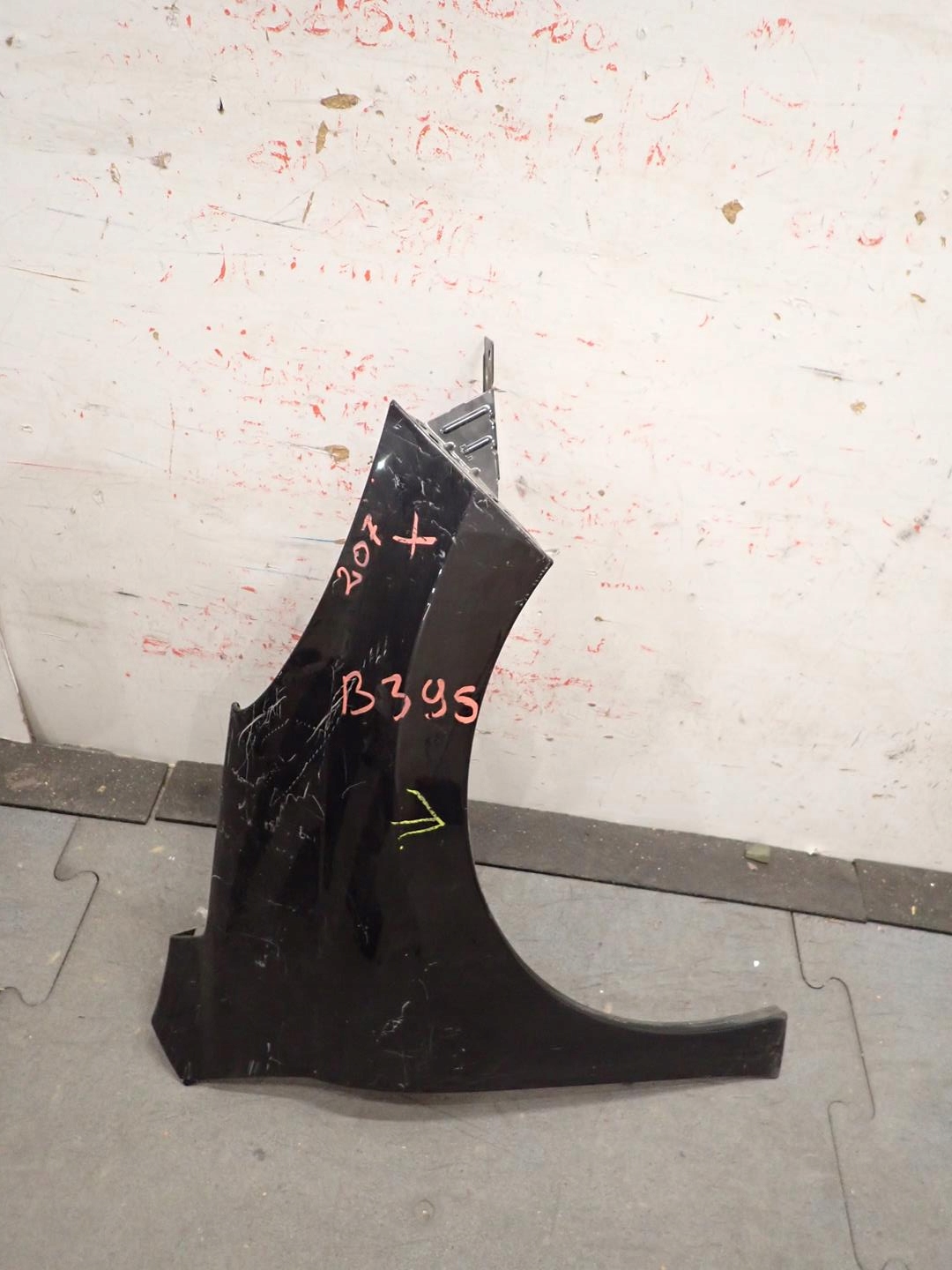 fender front front right PEUGEOT 207 2005