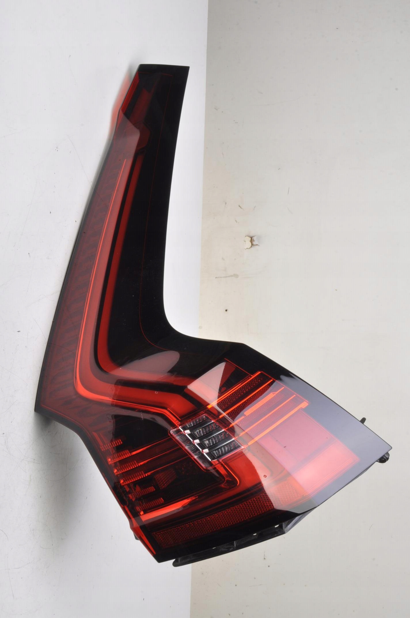 volvo V90 II фонарь правый задний РЕСТАЙЛИНГ