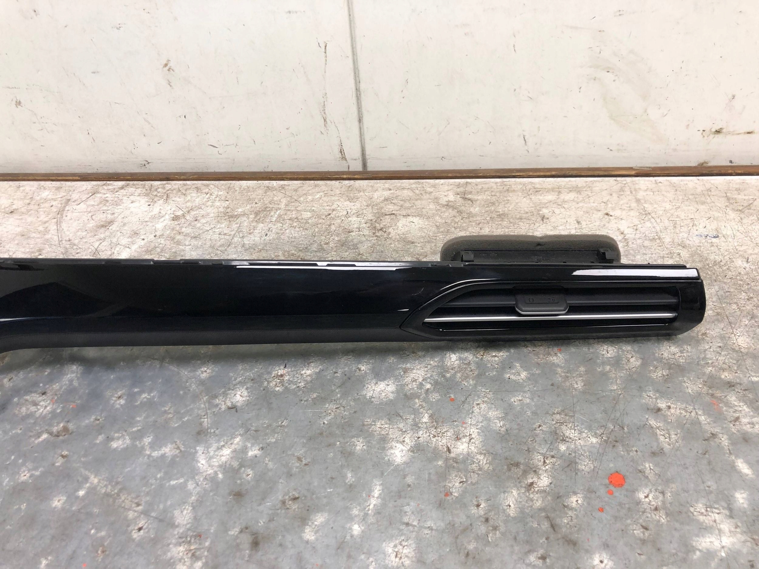 Moulage DEKOR Console VW ID4 ID.4 11B858416AA