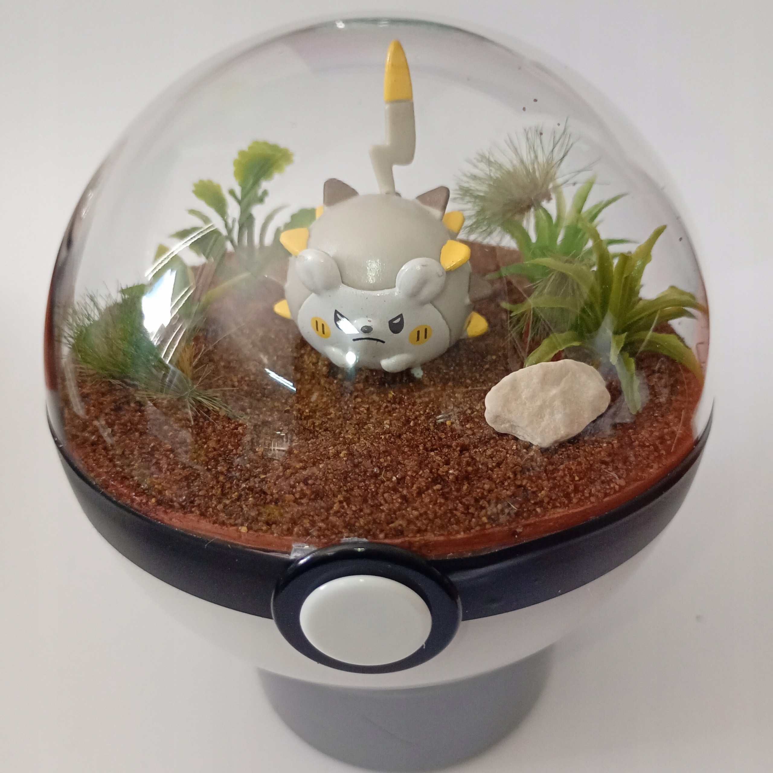 Togedemaru Pokeballové Terárium Unikátní Diorama Pokémon Handmade 10 CM