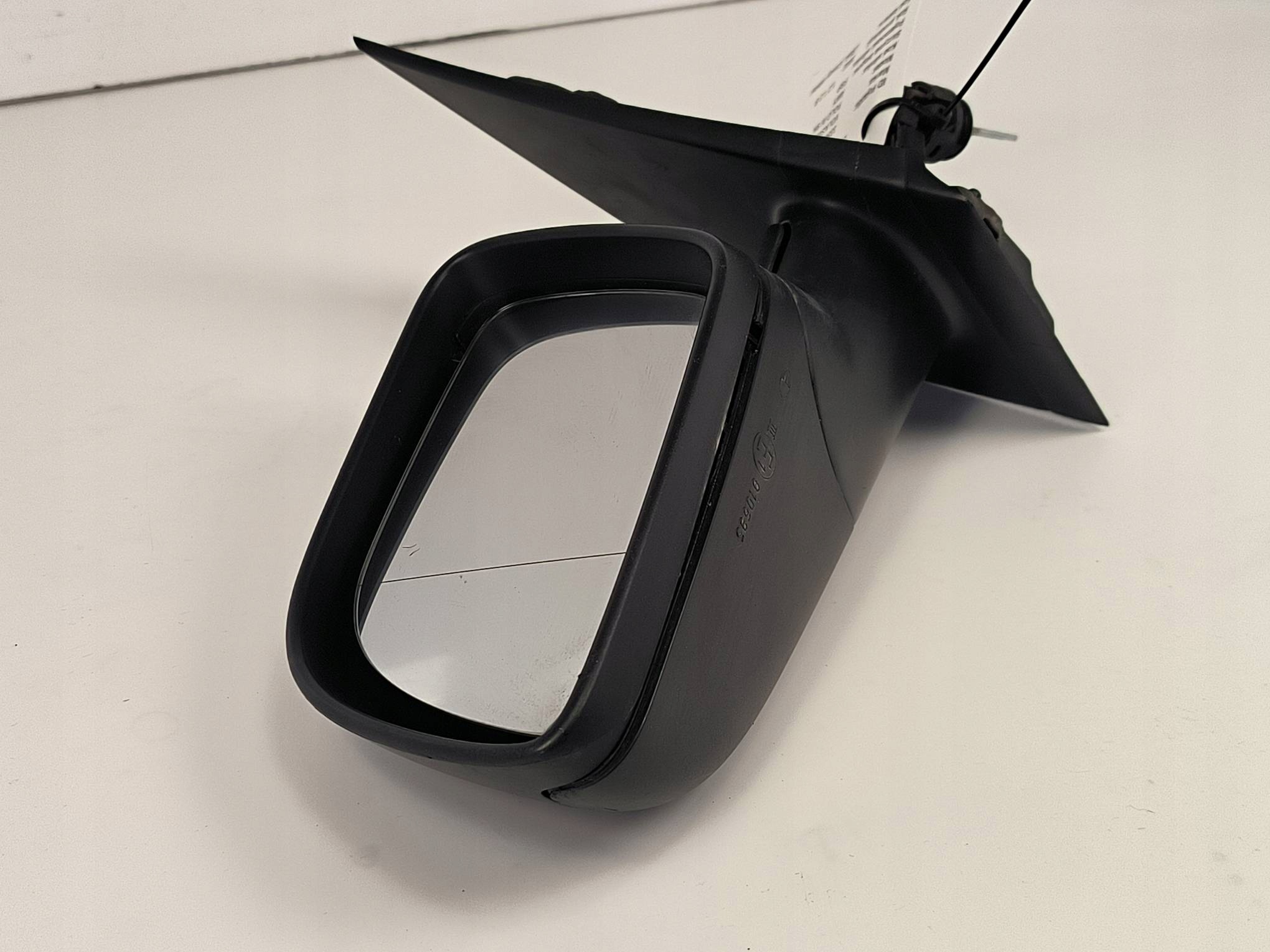 mirror left manually VOLKSWAGEN POLO IV 9N