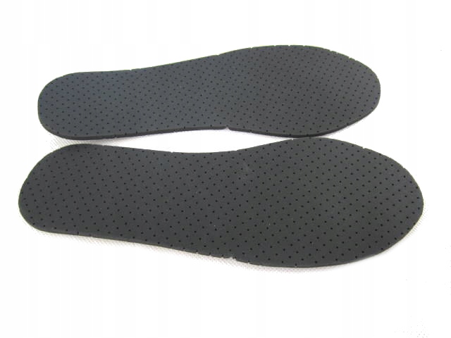 WKŁADKI DO BUTÓW WĘGLOWE PRZECIWPOTNE Nowe 36 Płeć uniseks