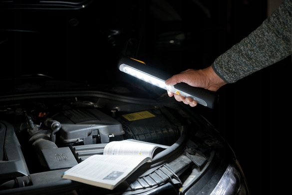 Lampa akumulatorowa dynamo LED EAN 4007123664375