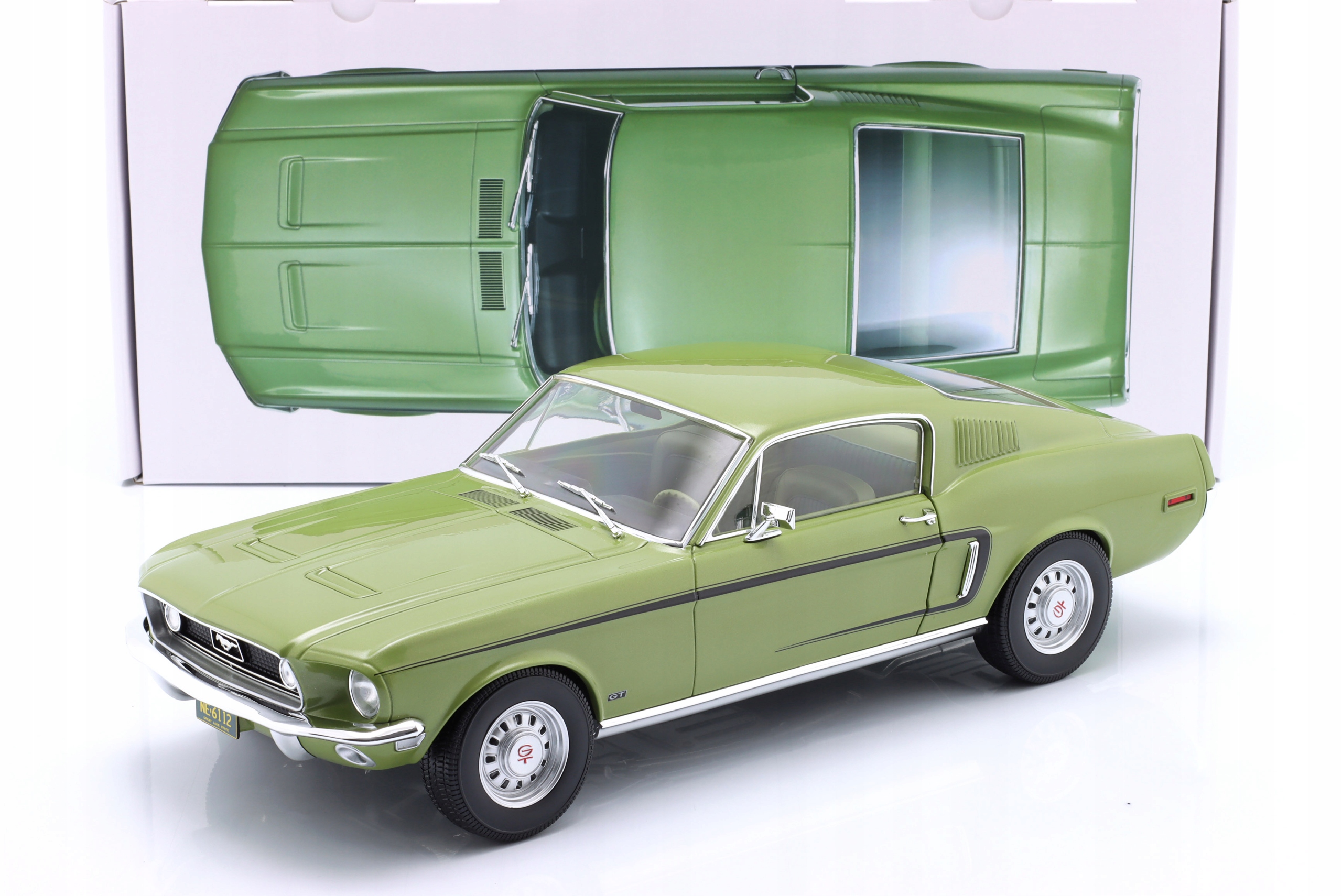 Norev Ford Mustang Fastback Gt 1968 Lime Gold metalíza 1:12