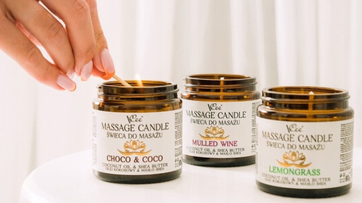 ŚWIECA DO MASAŻU RELAKSUJĄCEGO NATURALNA LAWENDA VCEE 80G Typ olejek