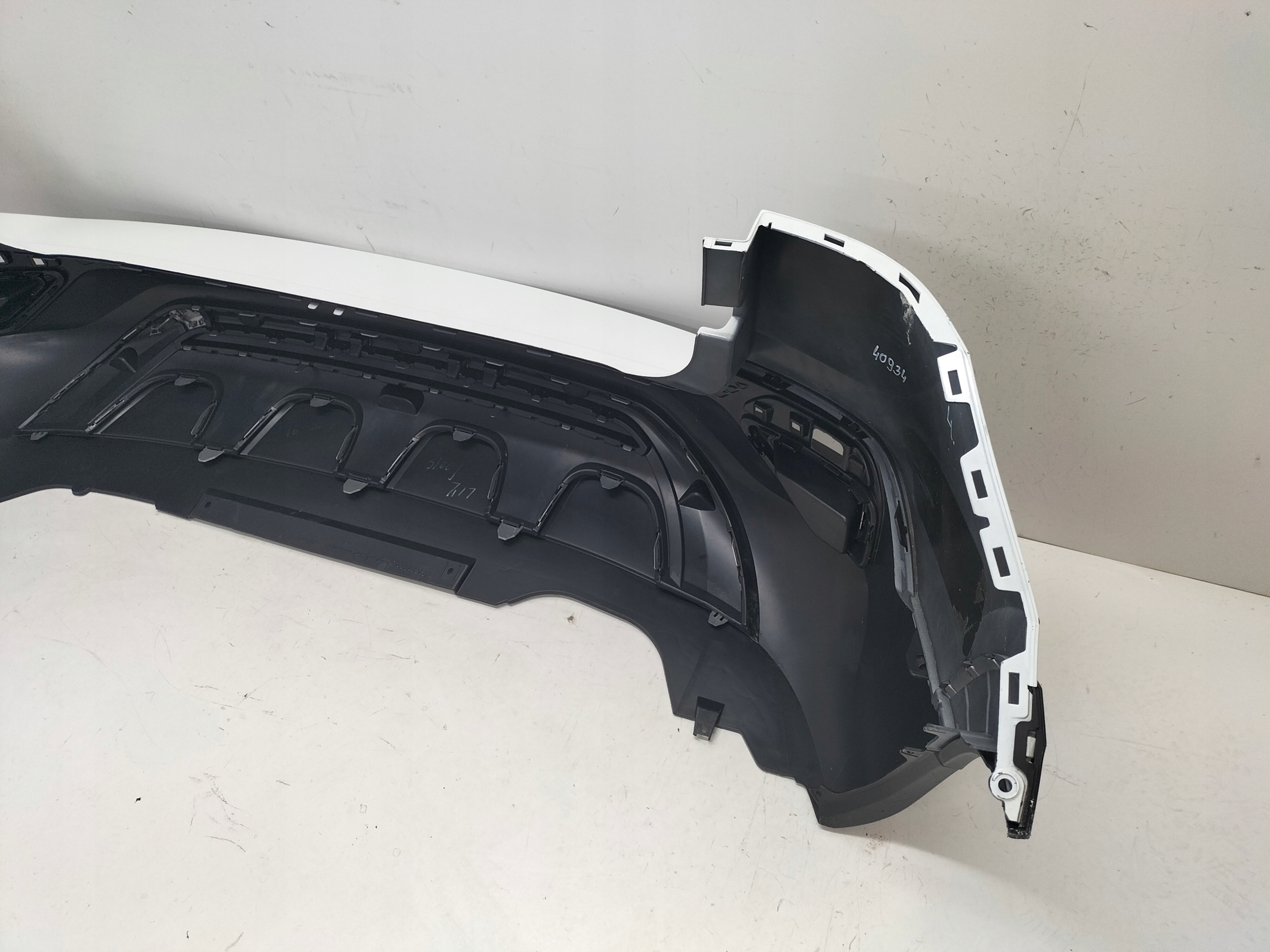 stoßstange hinten heck VW TAOS 2GL 20