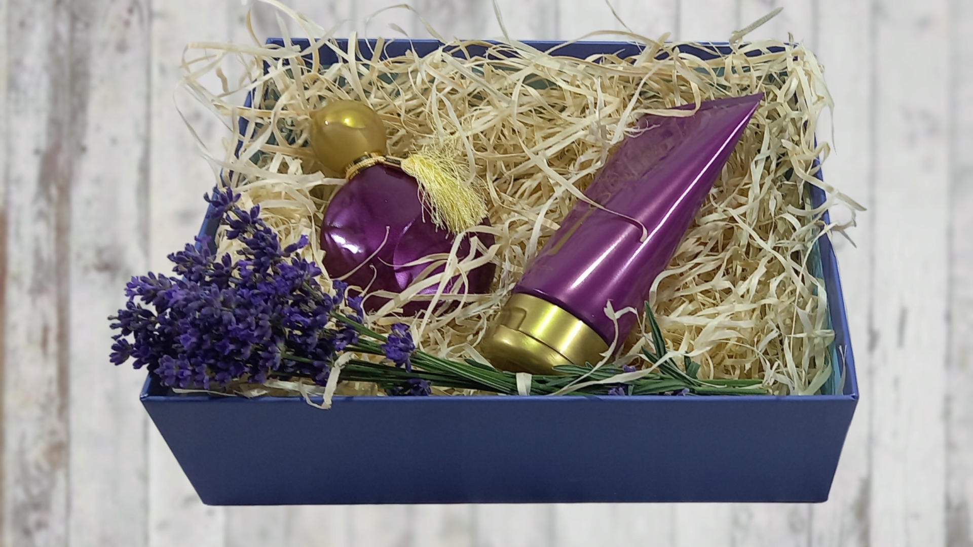 SIANKO Wełna drzewna Wolina SUCHA Wypełniacz do paczek prezentów 4 kg Waga 2 kg