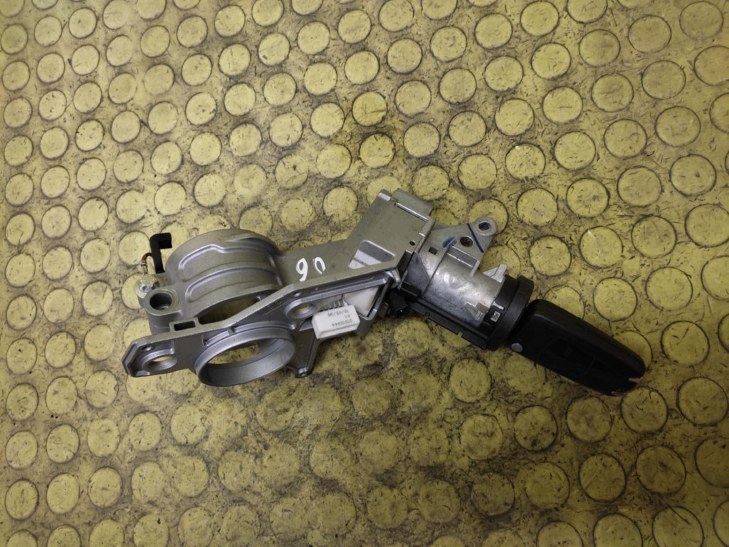 OPEL ASTRA H ignition key 2421430