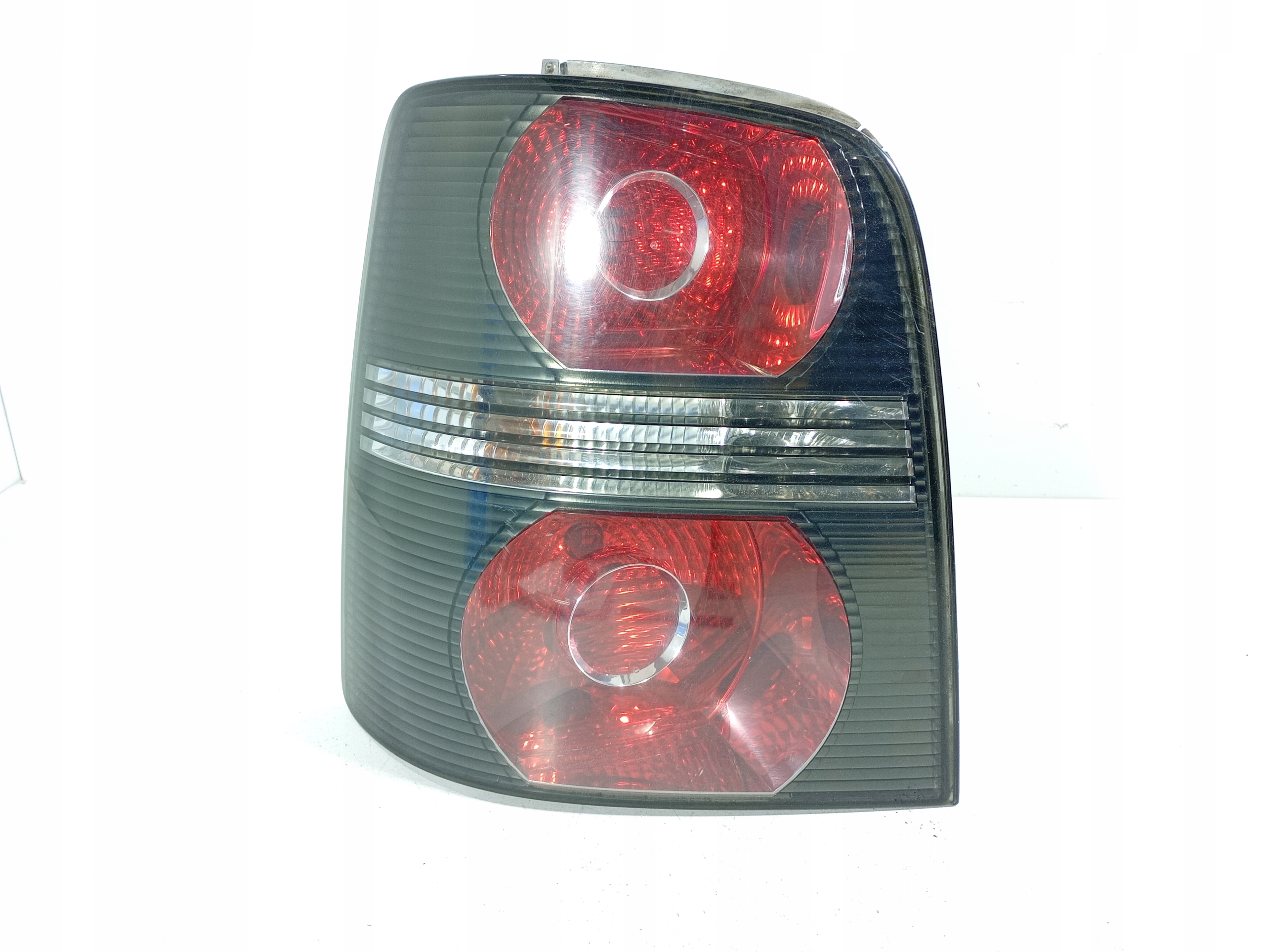 VW TOURAN 1 and 03-09 light left rear rear part