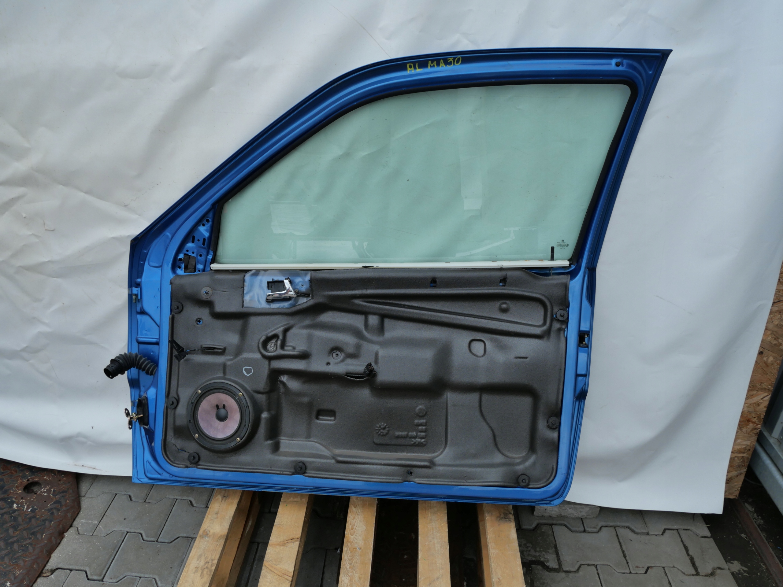 VW POLO 6N door front right