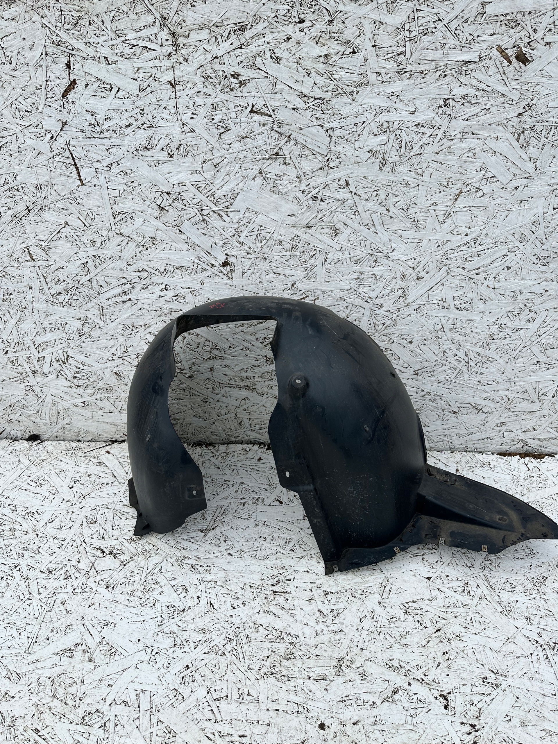 Caddy 2K5 подкрылки левая передняя перед 2K5805911K