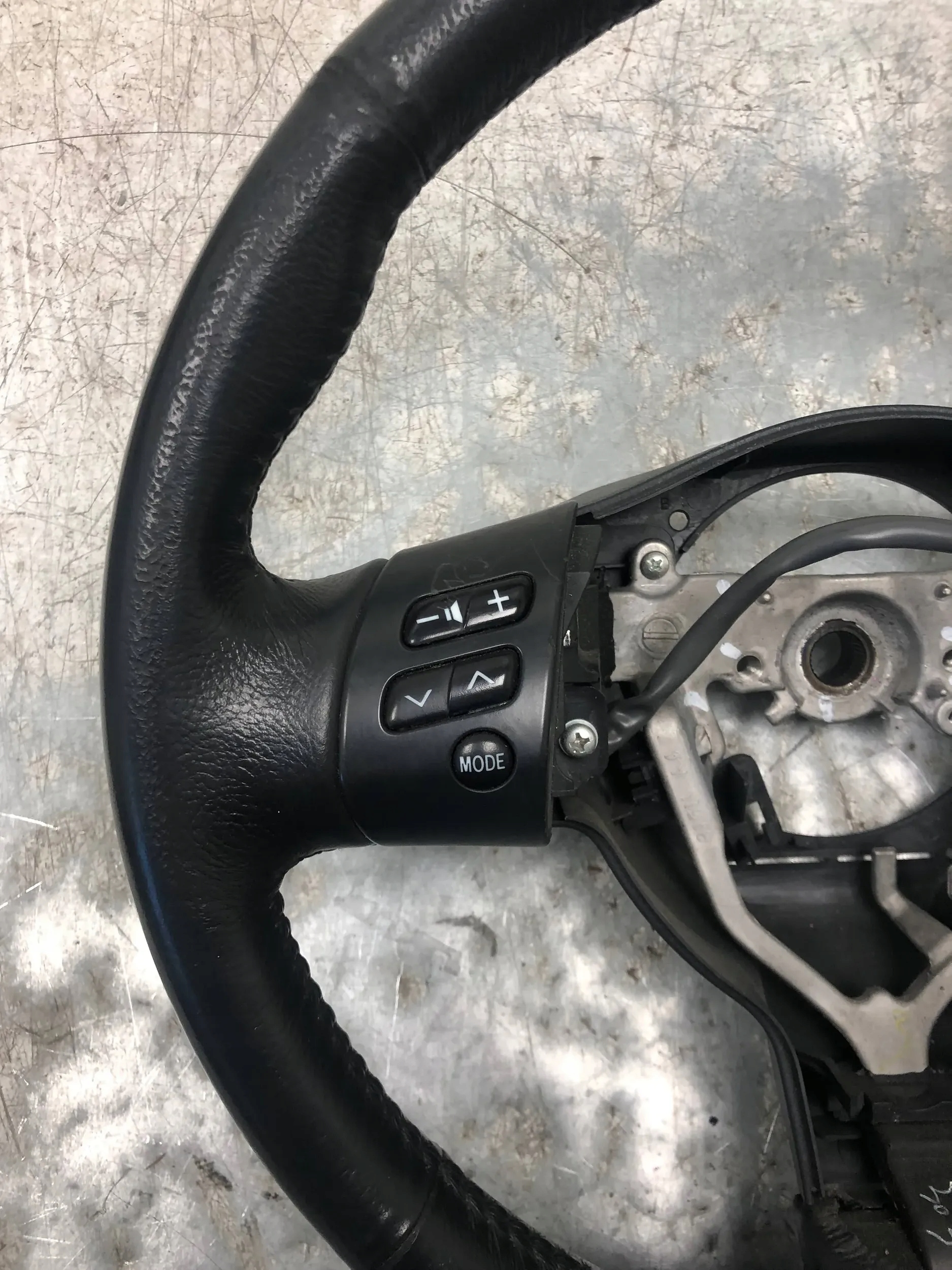 lenkrad Leder MULTIFUNKCJA TOYOTA COROLLA E12 LIFT 45103-21020