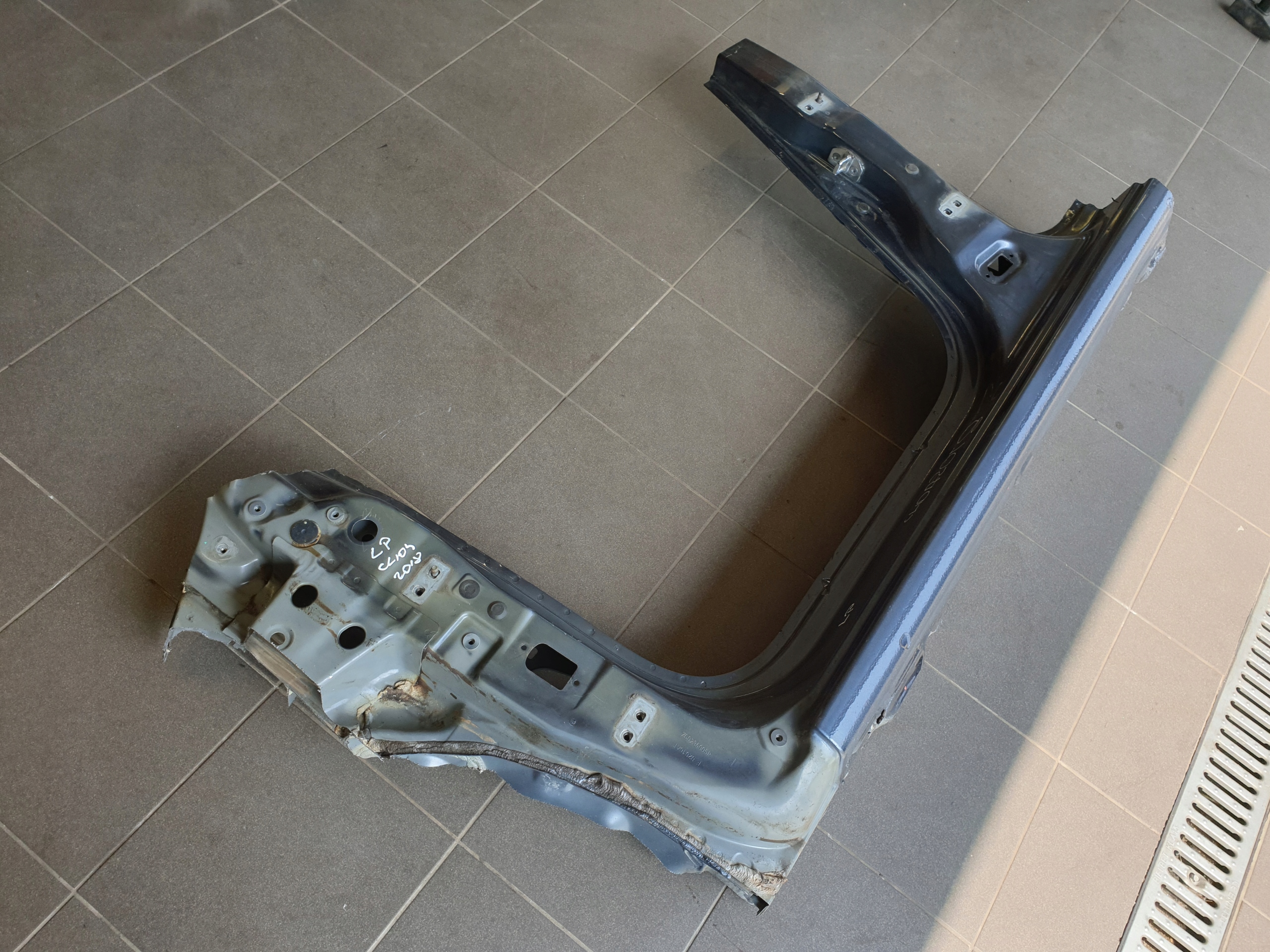pillar DRZWIOWY threshold RENAULT CLIO 4 IV 2013- left