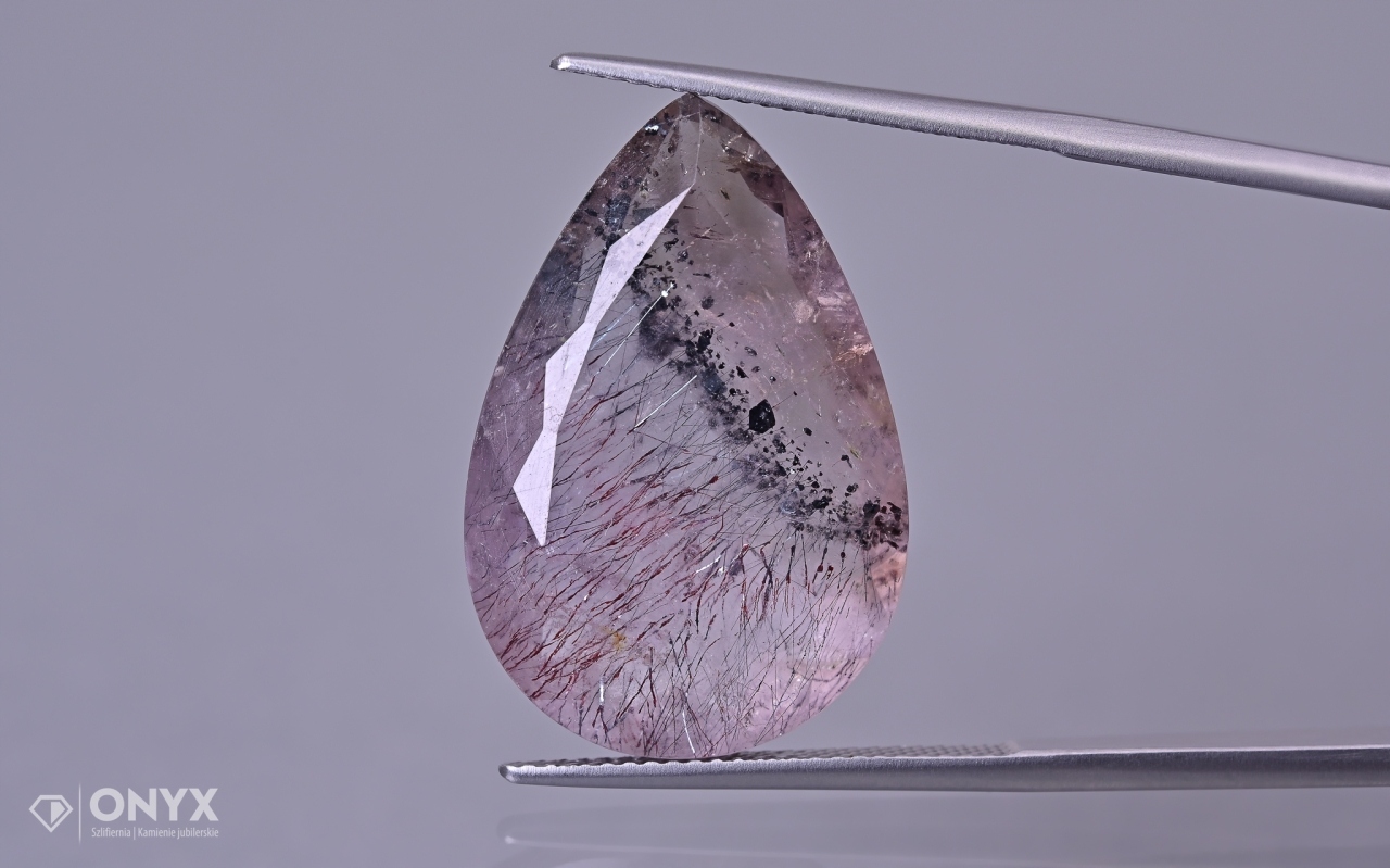 Jahodový křemen fasetovaný slza 26x17,5 mm