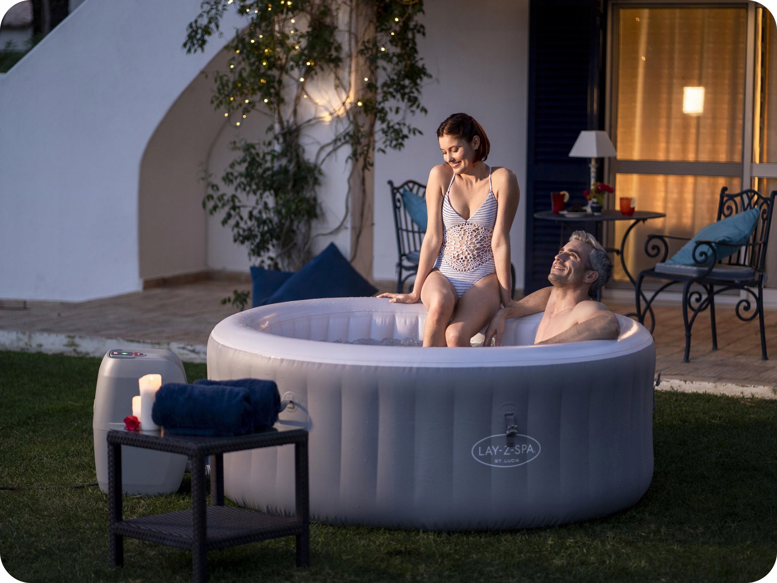 „JACUZZI INFLATABLE SPA“ 3 asmenų hidromasažas „Bestway“ Išorinė spalva: pilka