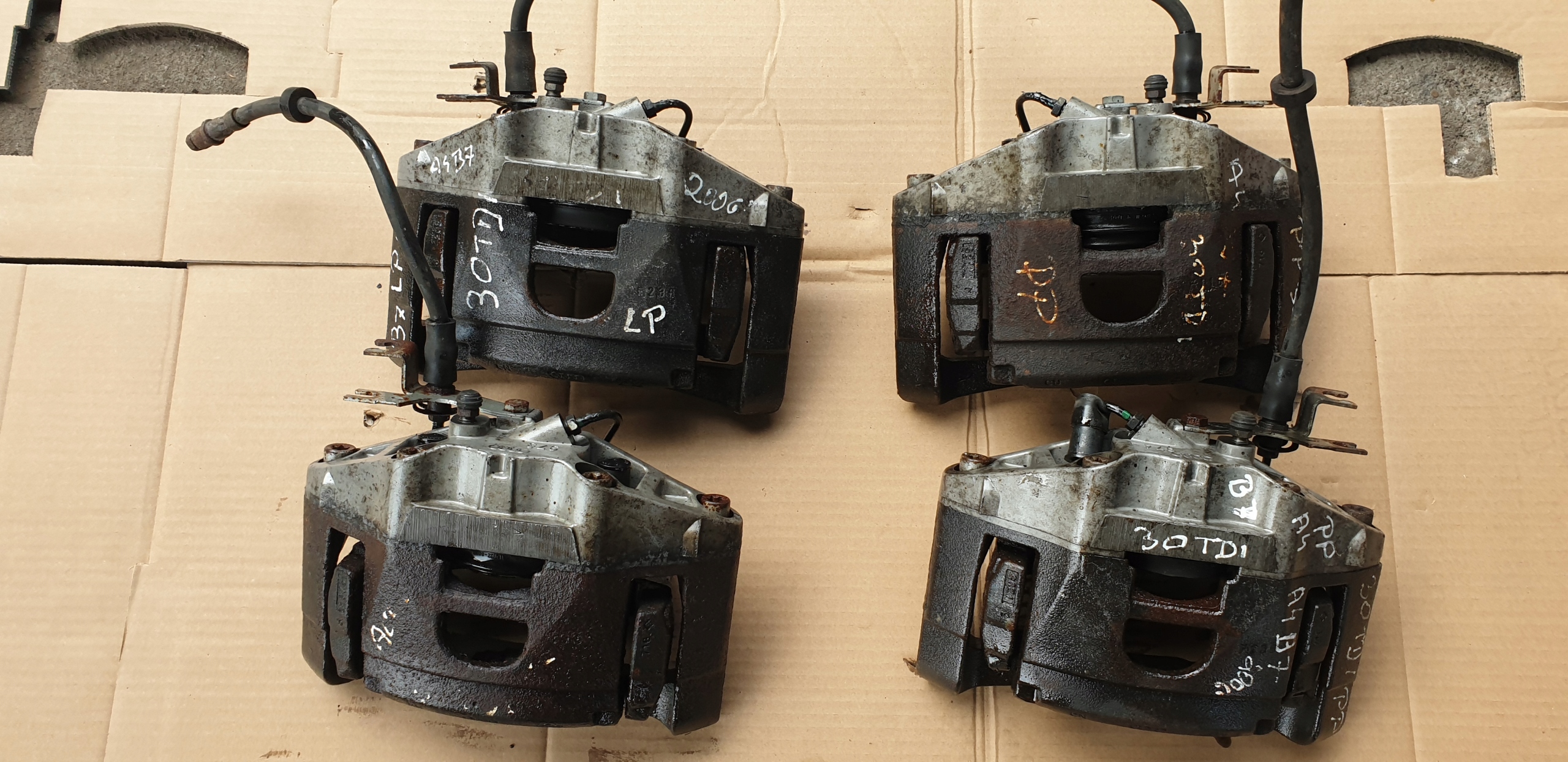 caliper front right AUDI A4 B7 A6 C6 2.7 3.0 TDI 2004-2008