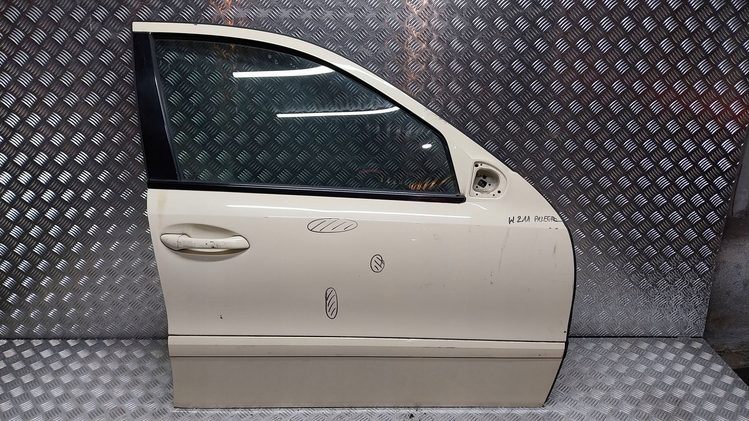 door front right MERCEDES E-KLASA W211 02