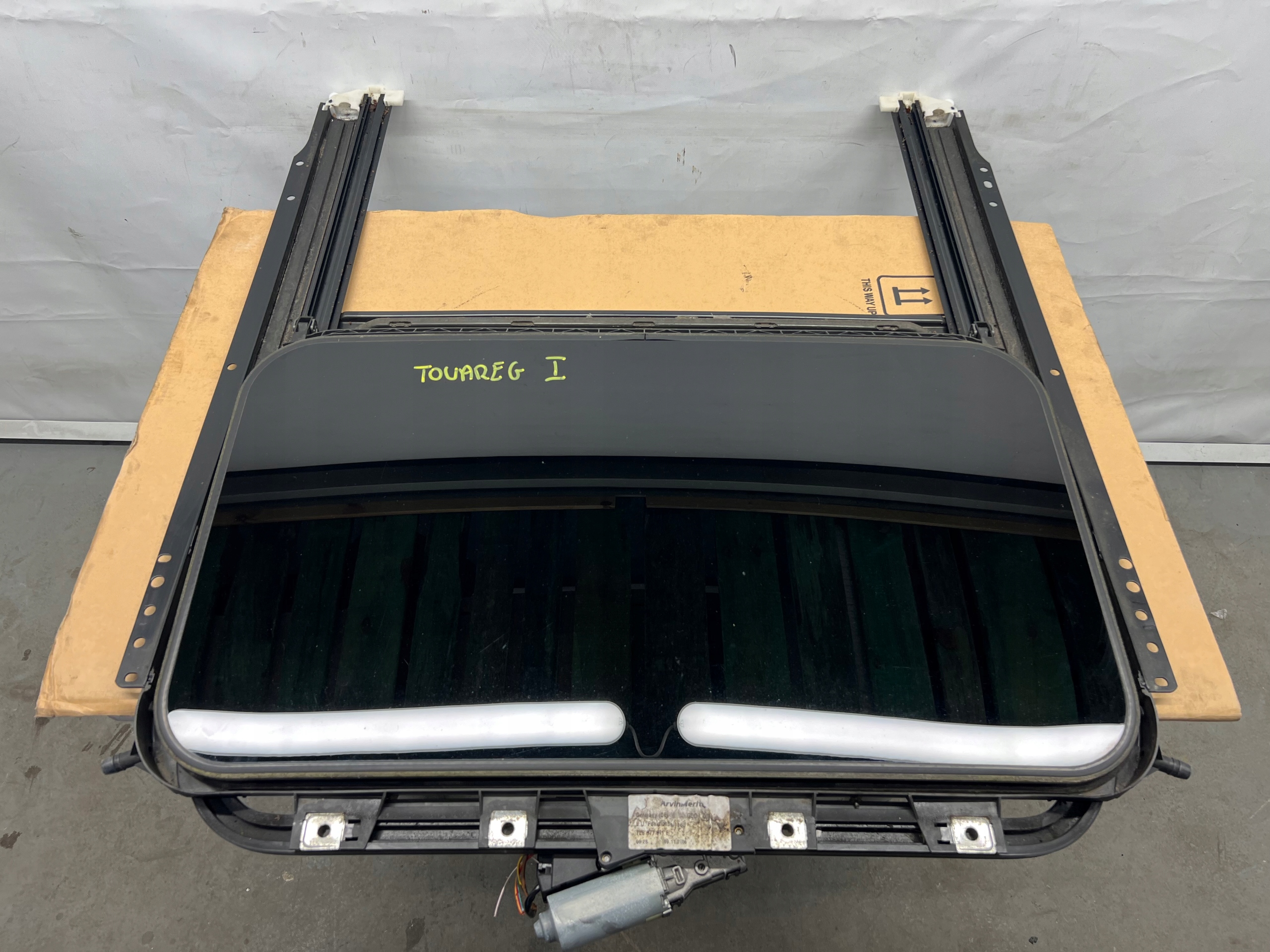 VW Touareg et Toit ouvrant Complet