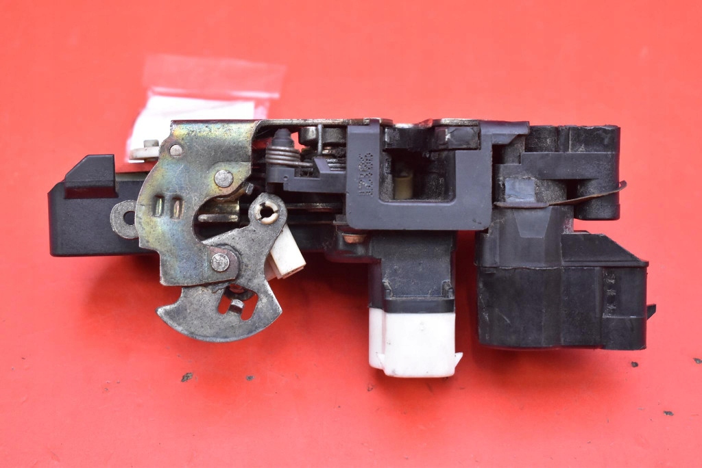 lock door left front front EU 16637561 OPEL FRONTERA B 3D 98-04