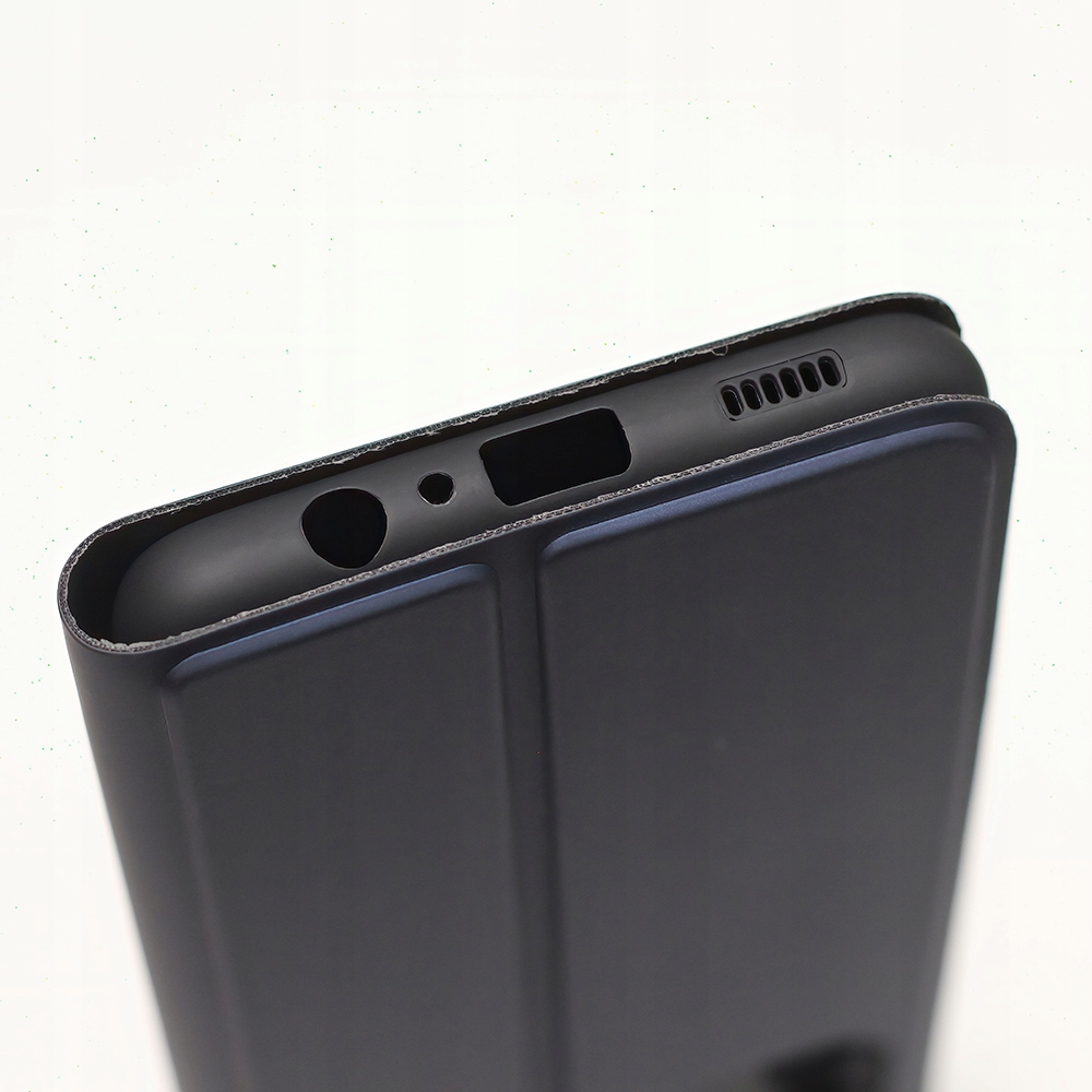 Etui Smart Soft do iPhone 17 6,3" granatowe