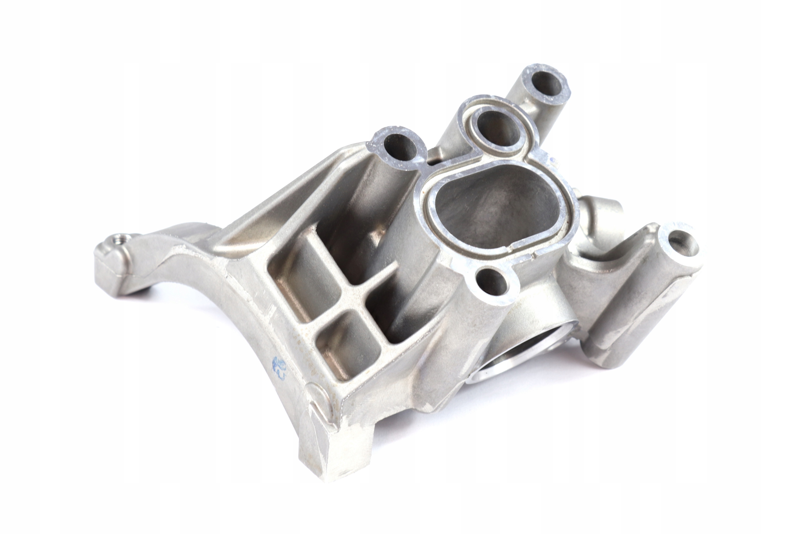 КРЕПЛЕНИЕ КРОНШТЕЙН КОМПРЕССОРА AUDI 059145169CM