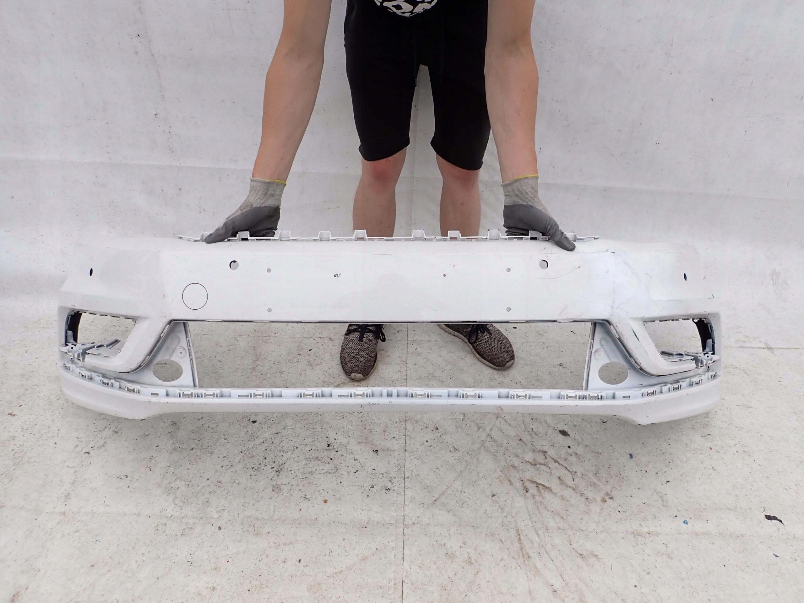 VW PASSAT B7 R-LINE 10-14 bumper front 4xPDC