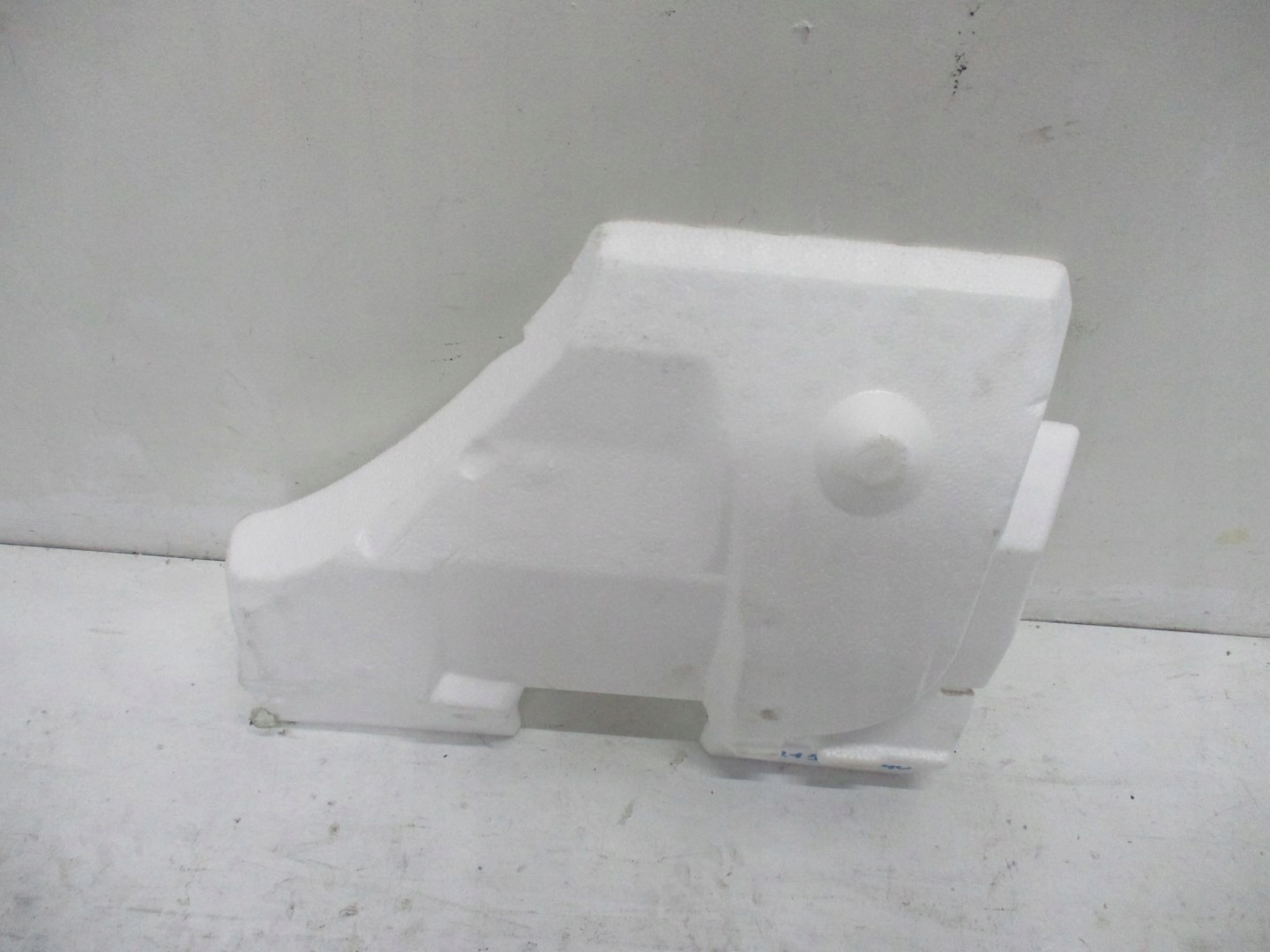 polystirene boot floor well TOYOTA 55215-02140
