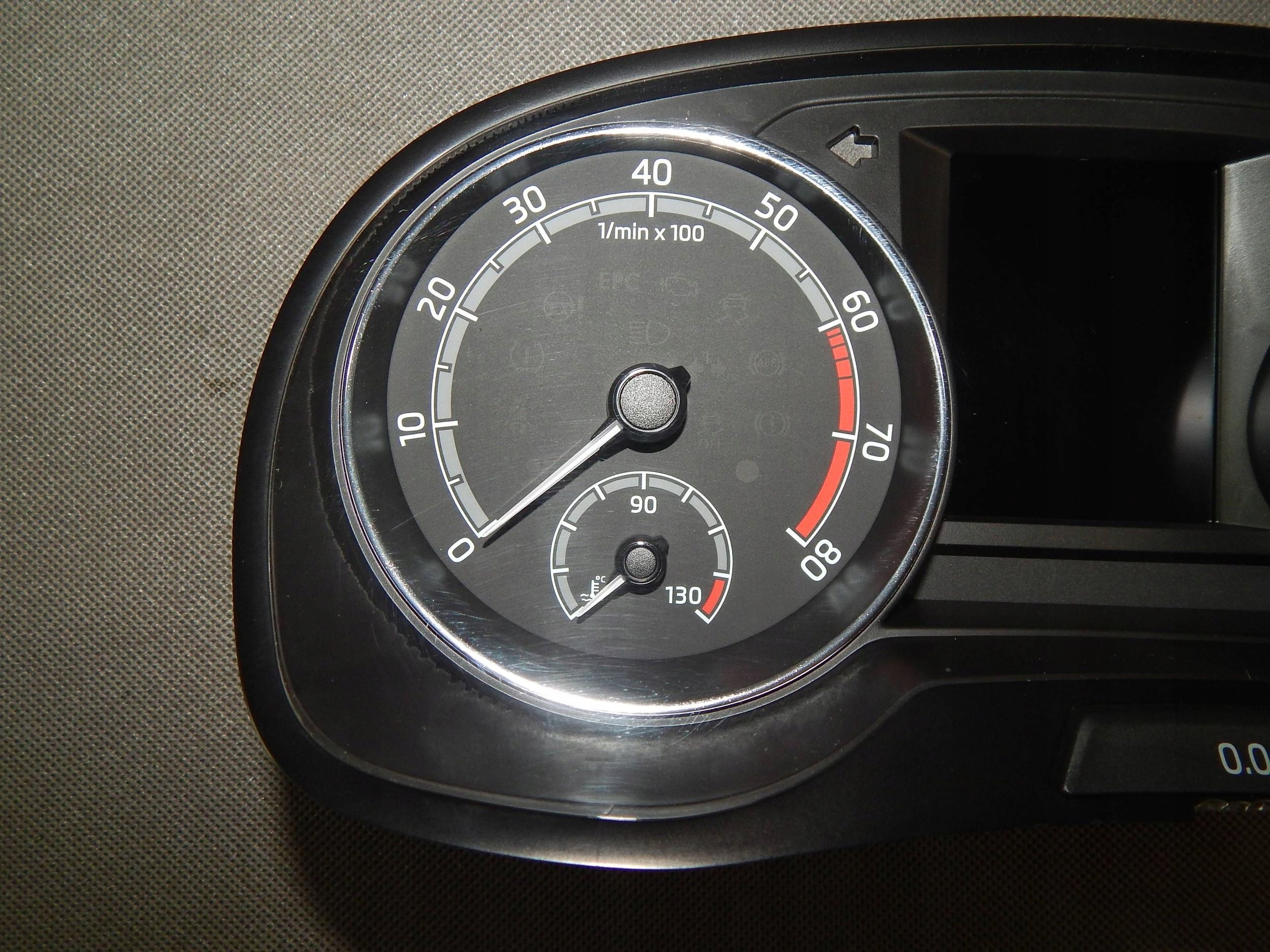 Skoda Fabia Mk3 dials dials 6V0920740D