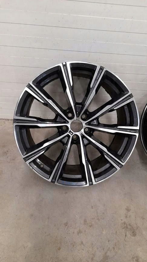 Felga aluminiowa BMW OE G05 G06 9.0