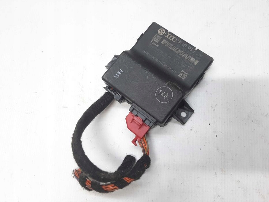 8R0907468D - Контроллер шлюза Audi A4 B8 A5 8T Q5 8R LIFT