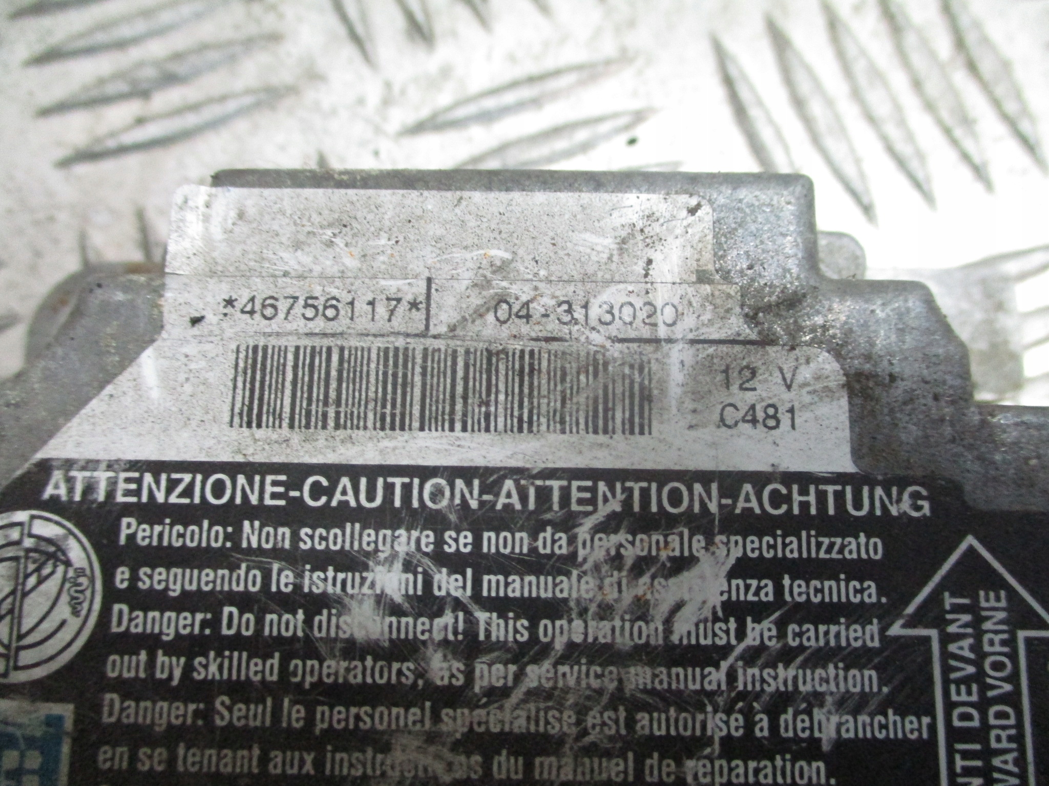 MODUŁ AIRBAG ALFA ROMEO 147 2.0 46756117 Numer katalogowy części 46756117