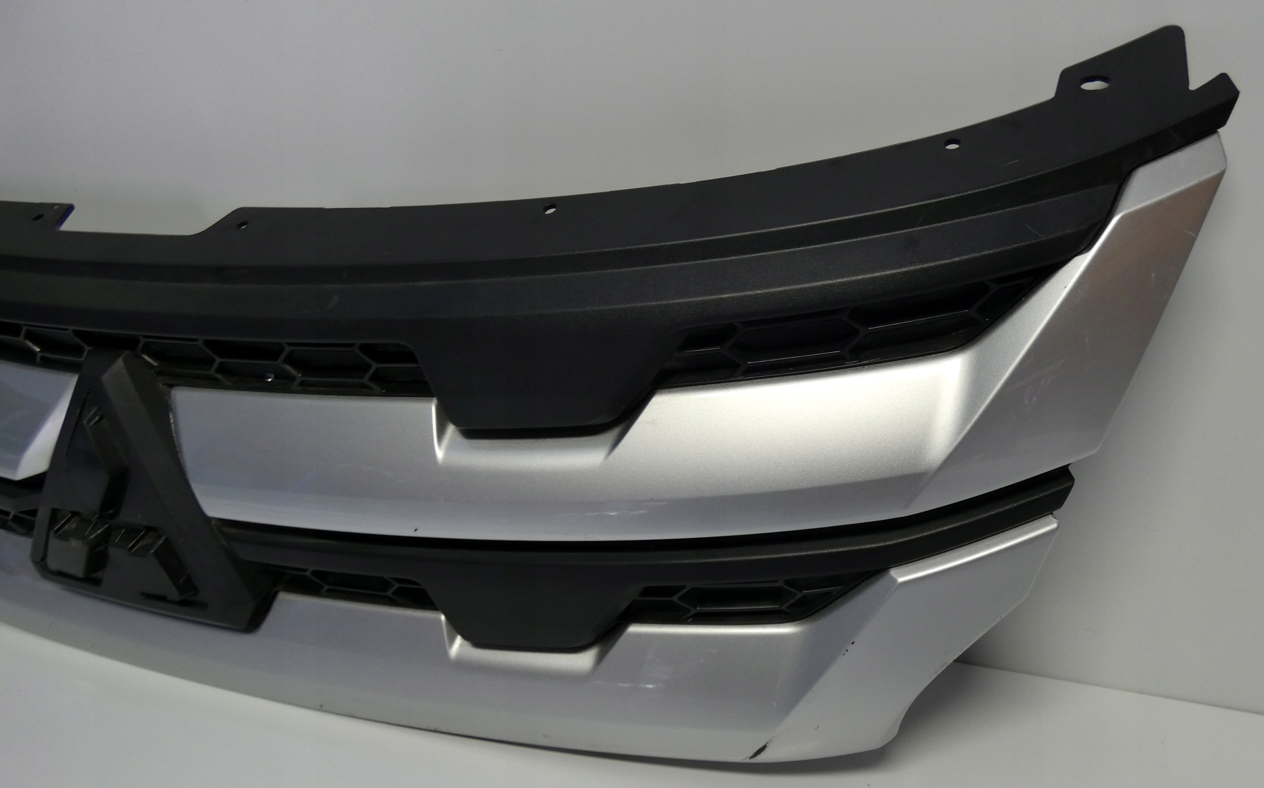 MITSUBISHI ASX 7450B399-01 grille front grill grill